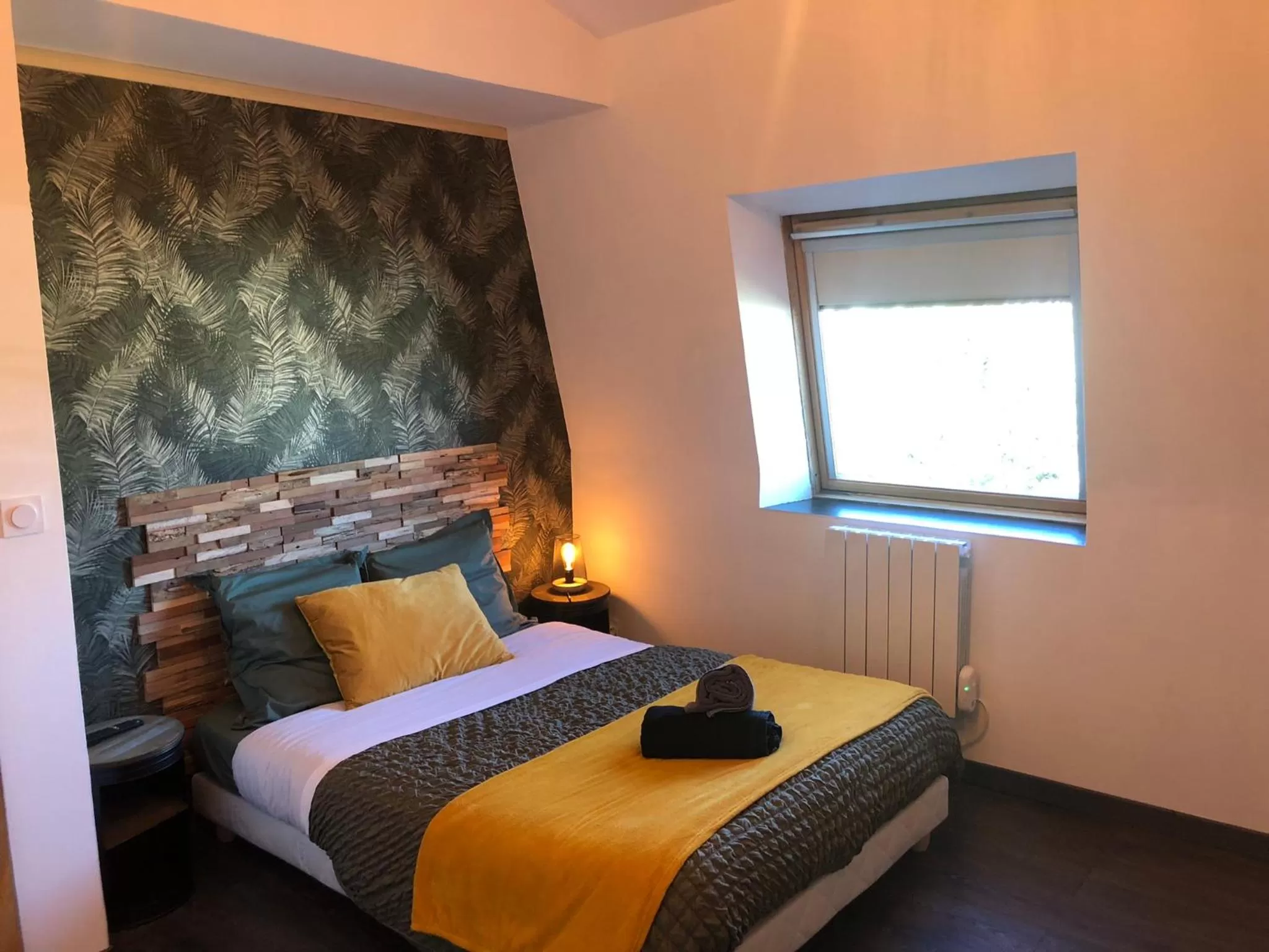 Bed in Chambres d'Hôte Dijon Clair de Lune Adults Only