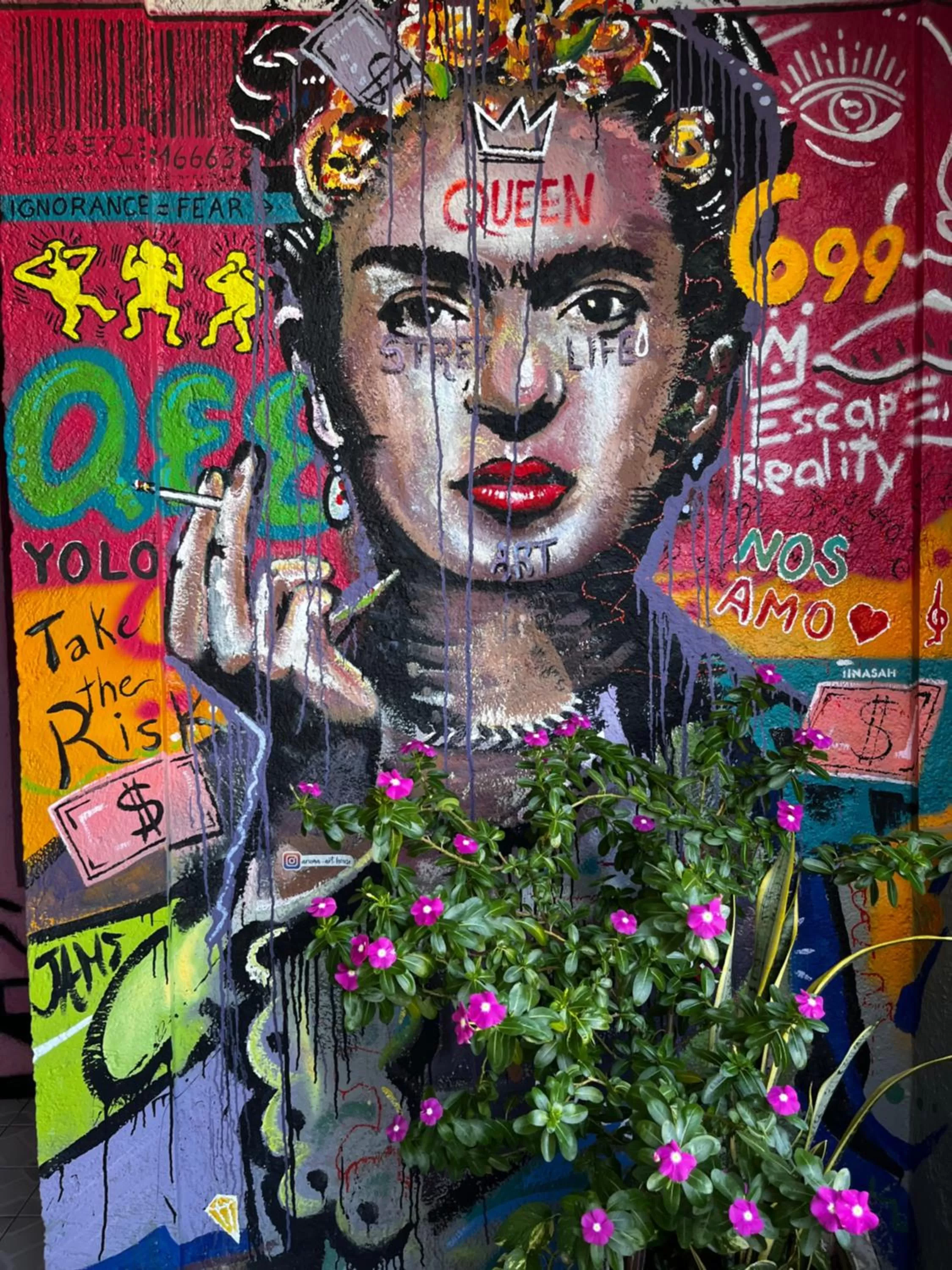 Decorative detail, Property Logo/Sign in Aruma Art House Hotel Boutique