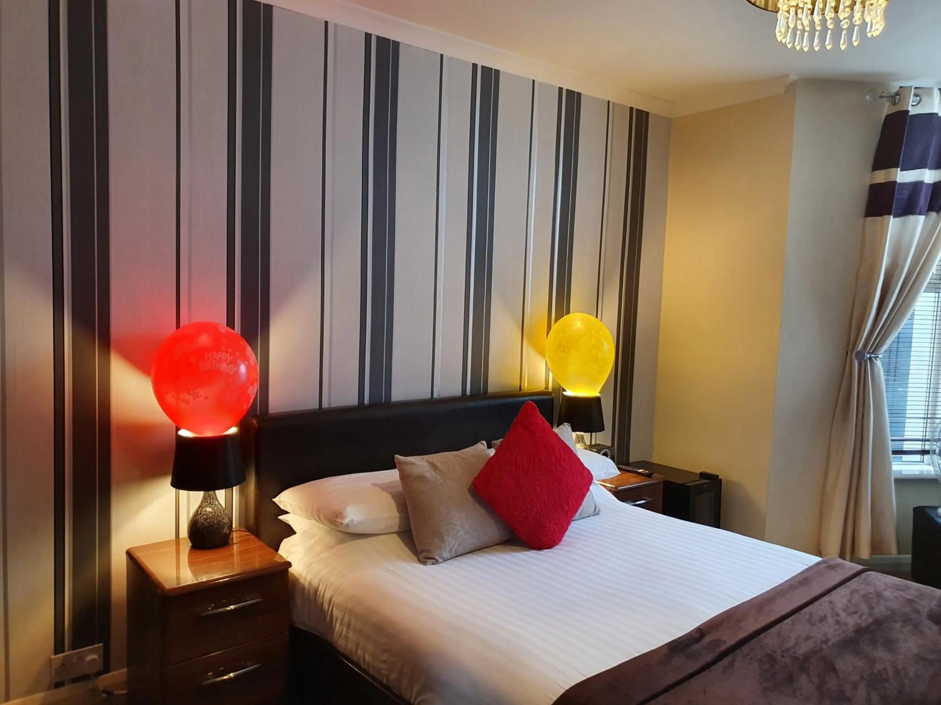 Bedroom, Bed in Senlac Guesthouse