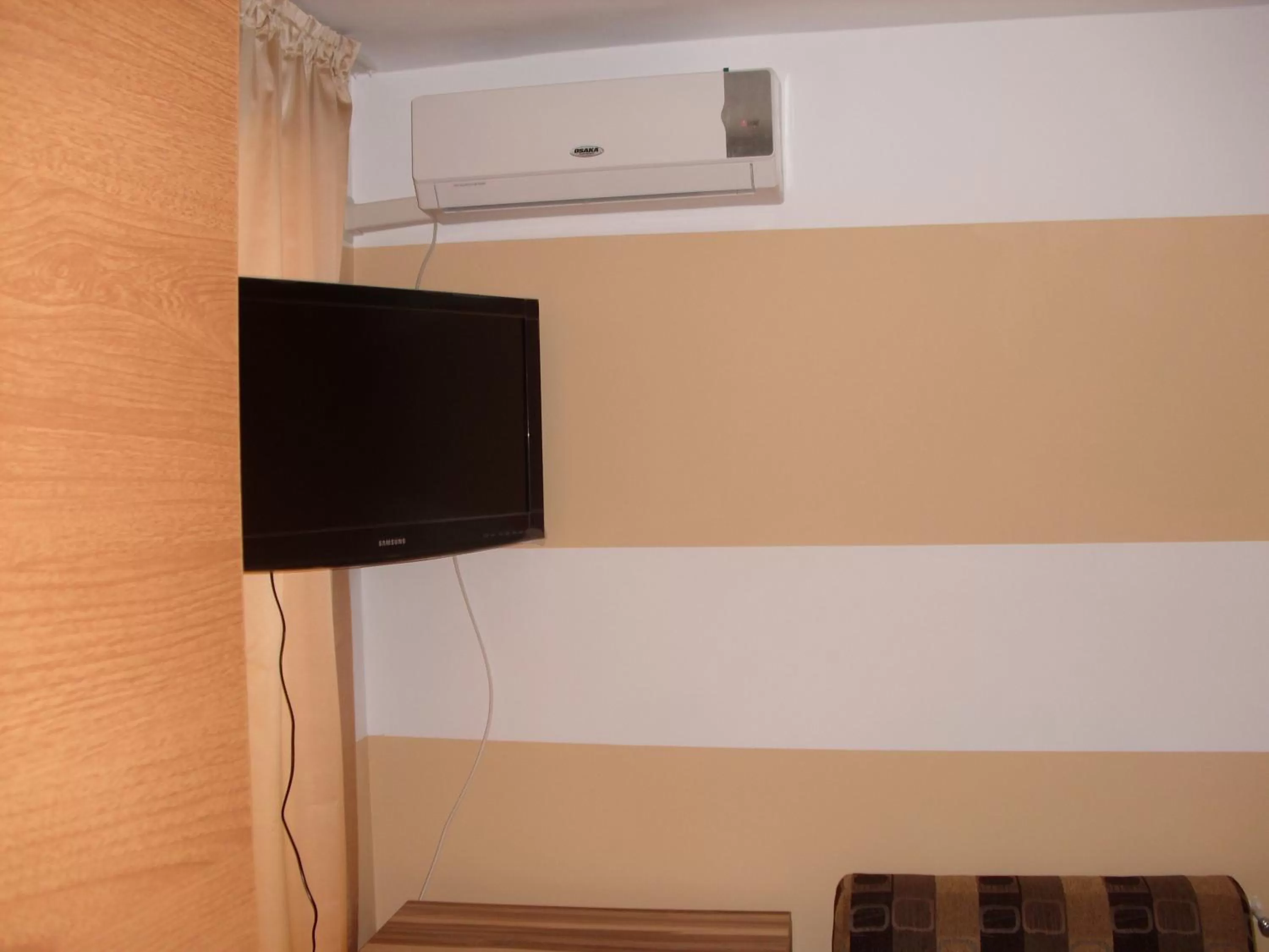 TV and multimedia in Family Hotel Malibu