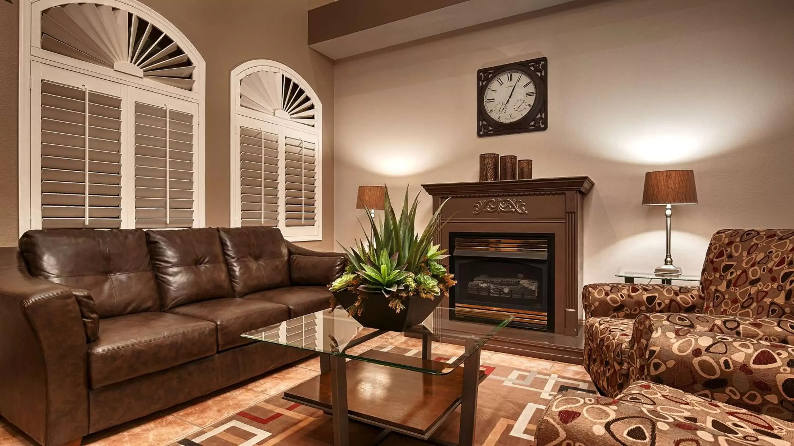 Lobby or reception, Seating Area in Best Western Copper Hills Inn