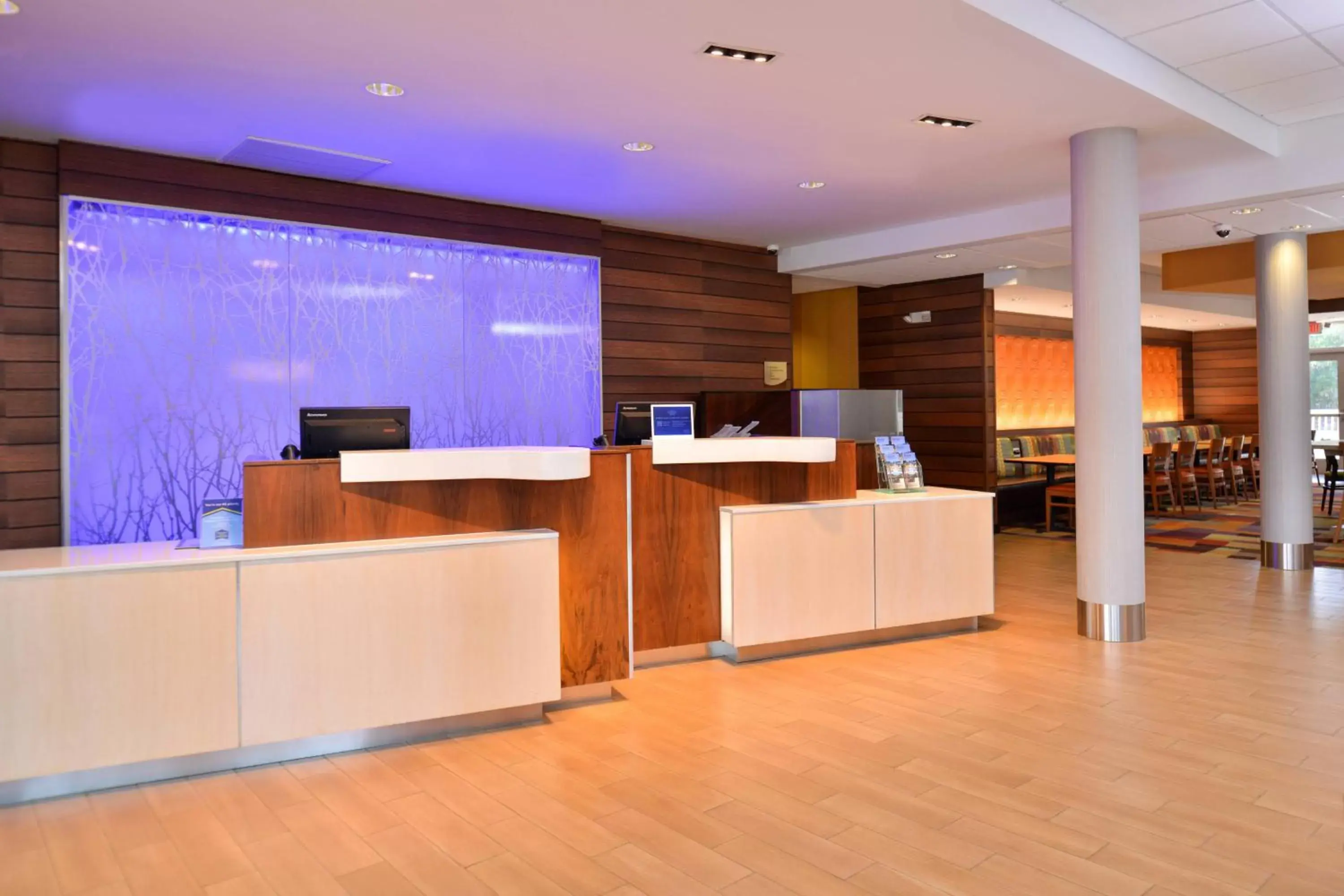 Lobby or reception, Lobby/Reception in Fairfield Inn and Suites by Marriott Calhoun