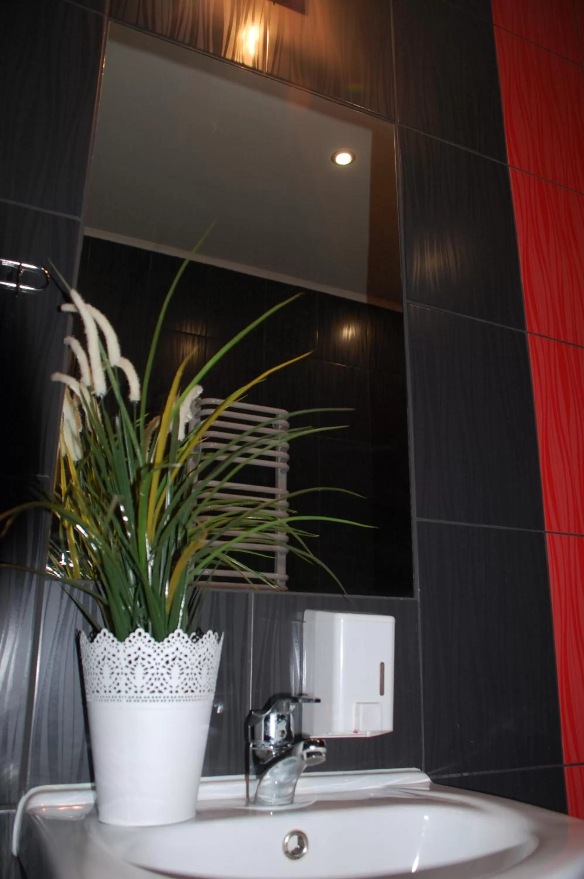 Bathroom in Pokoje Bakos Radocza