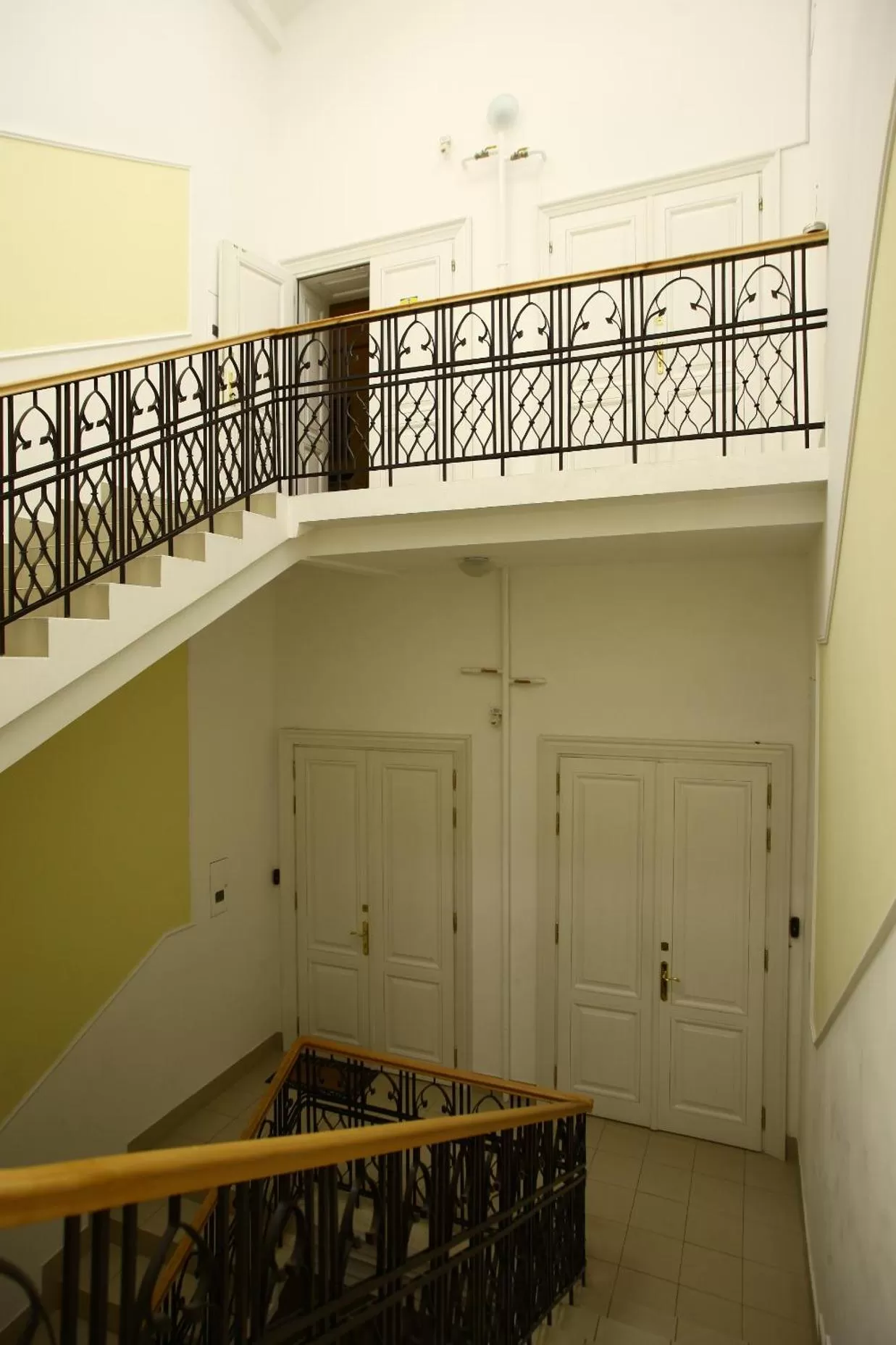 Mini-Hotel Under The Roof