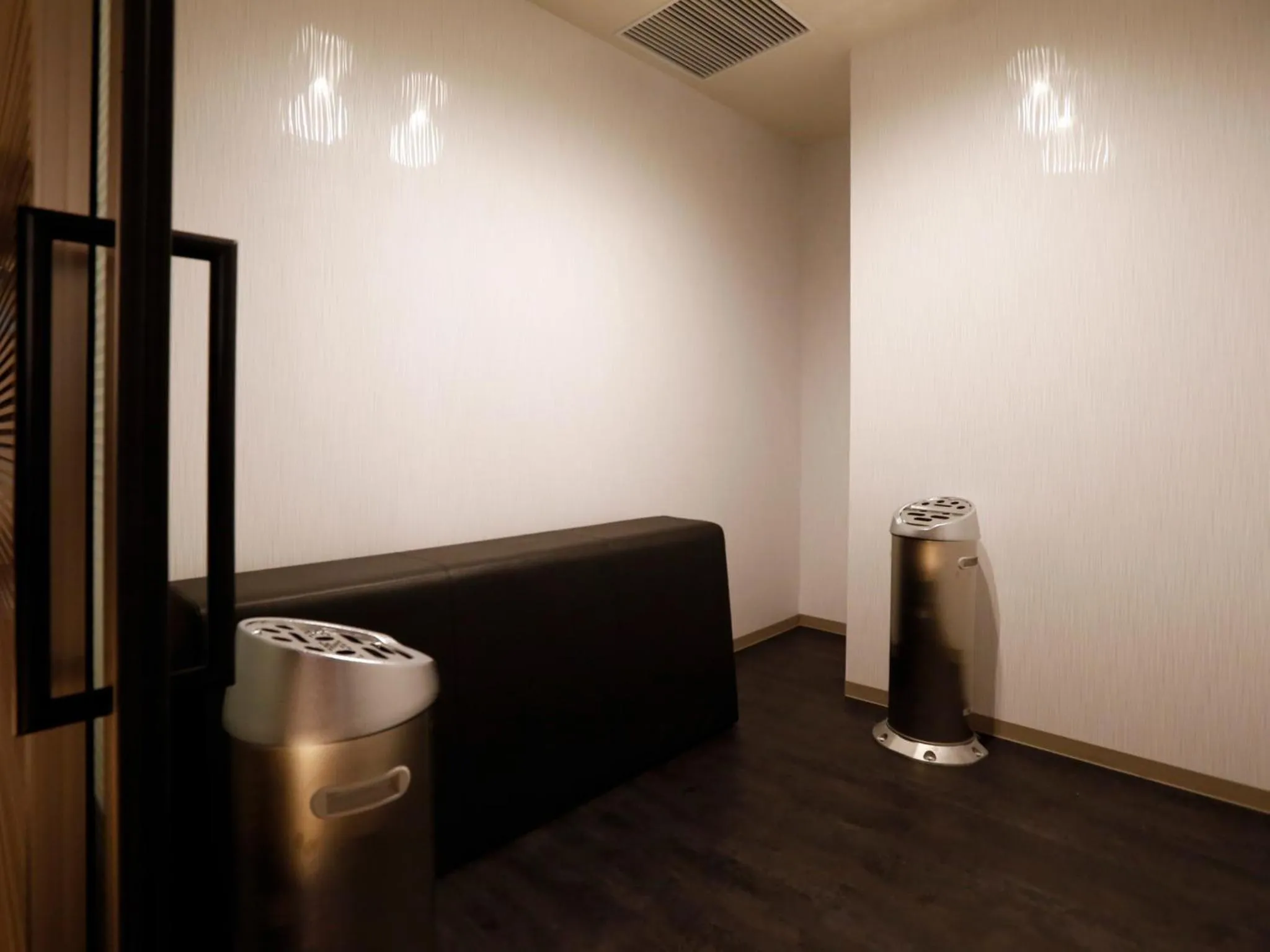 Area and facilities in Gardens Cabin