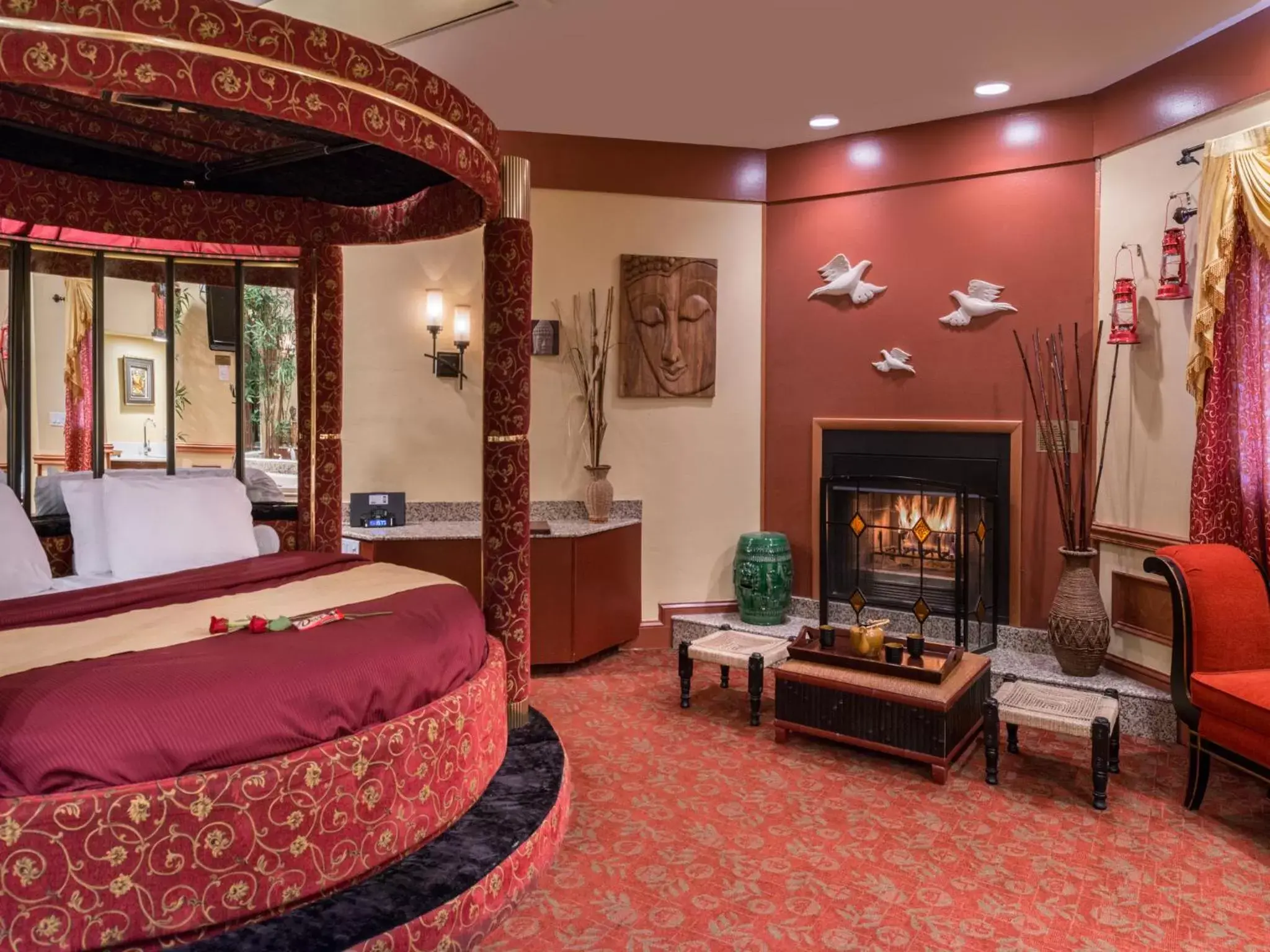 Bed in Inn of The Dove Romantic Luxury & Business Suites