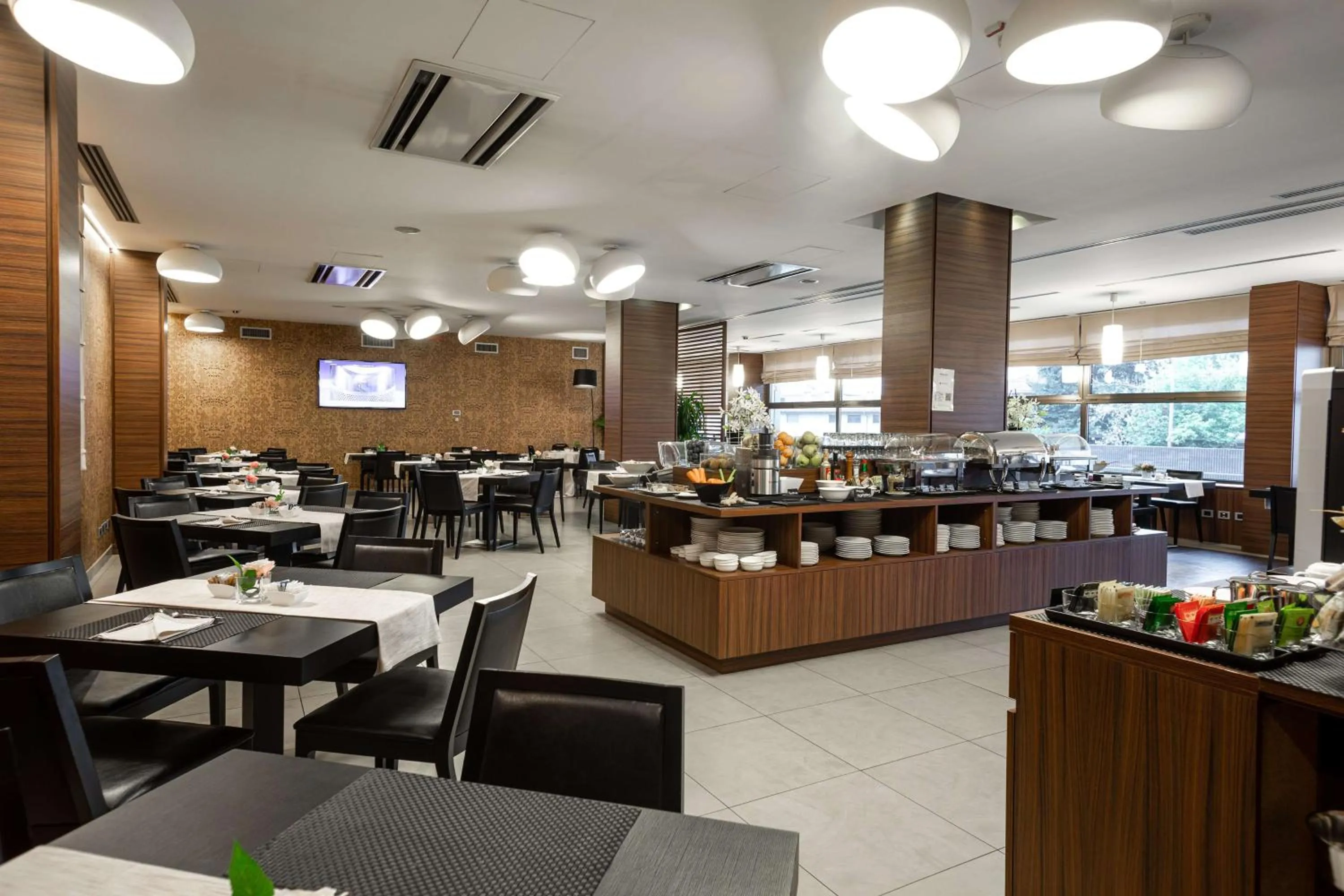 Restaurant/places to eat in Best Western Plus Hotel Monza e Brianza Palace
