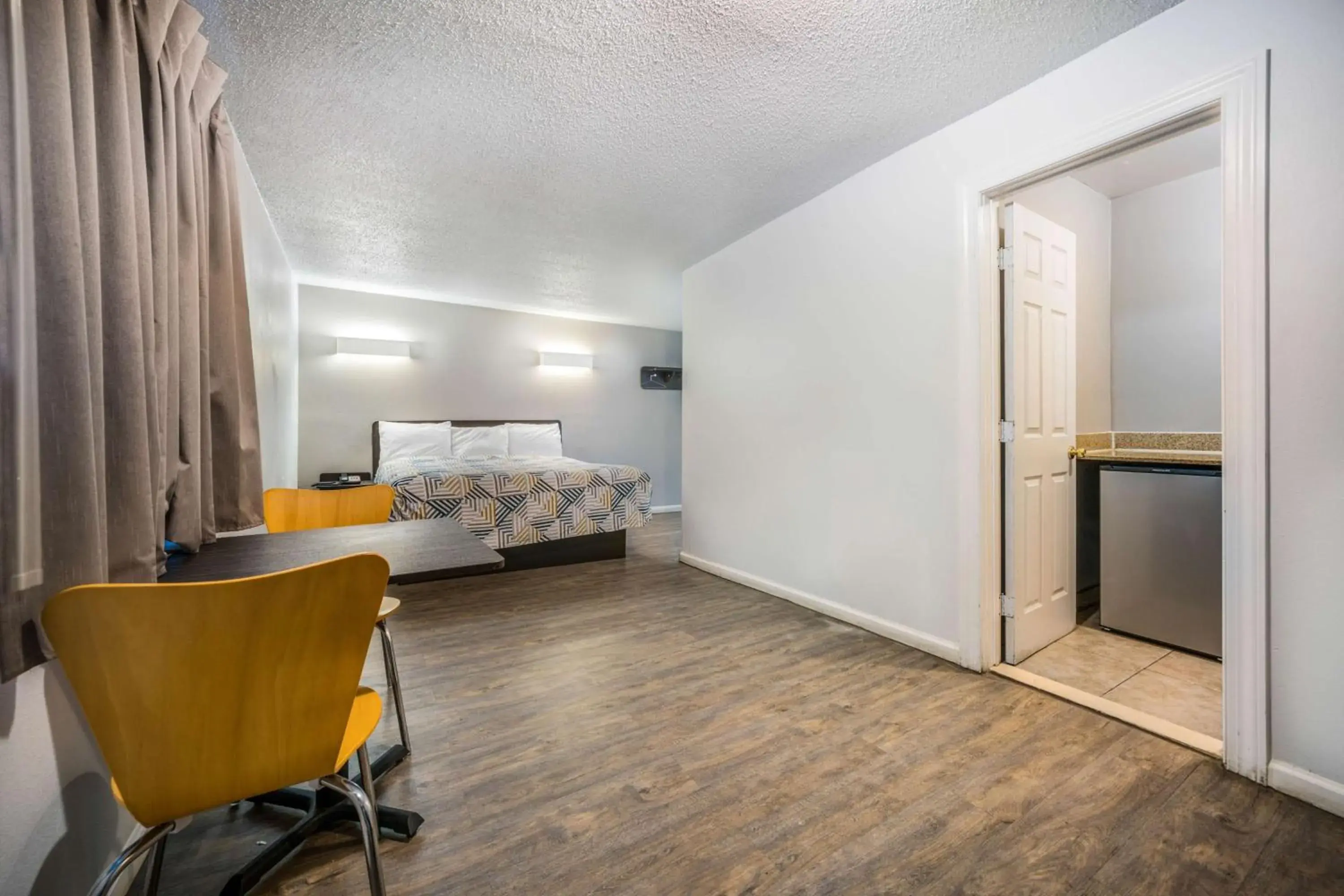 Photo of the whole room, Bed in Motel 6-Toms River, NJ Photo of the whole room, Bed in Motel 6-Toms River, NJ