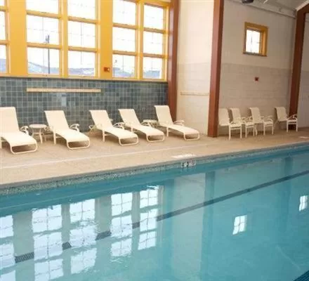 Swimming pool in Jackson Gore Village on Okemo Mountain