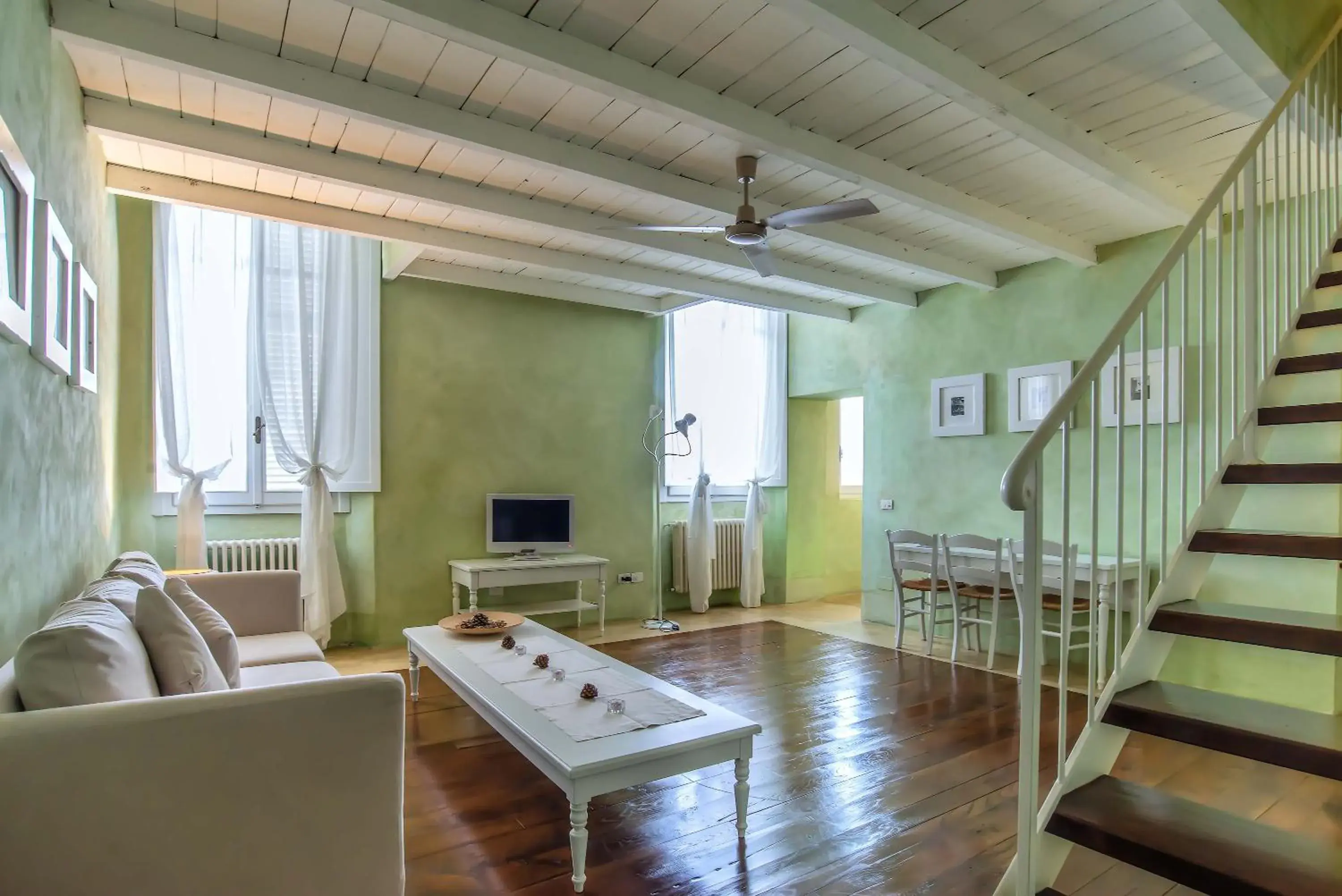 Living room, Seating Area in Villa Cassia di Baccano