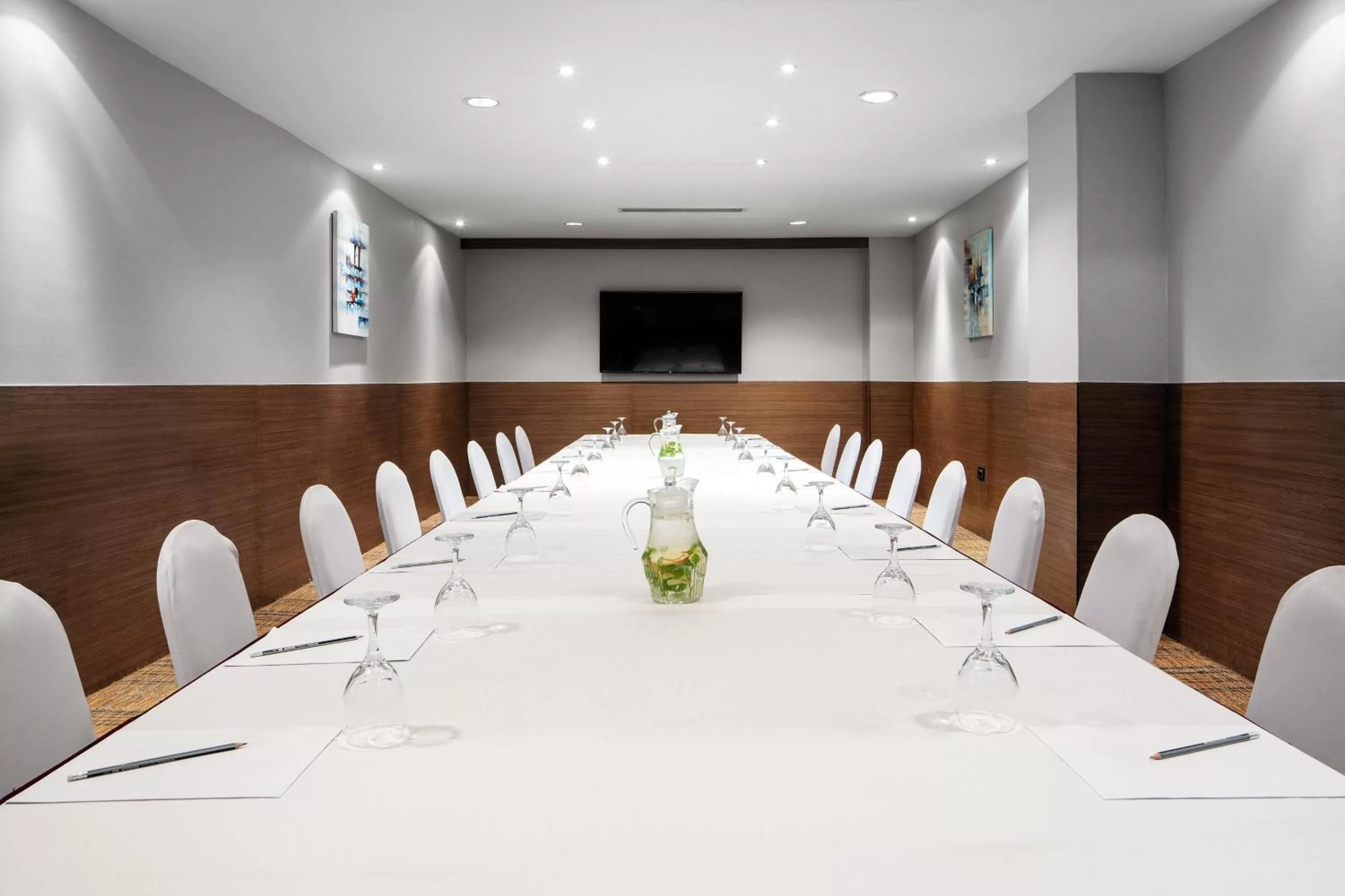 Meeting/conference room in Four Points by Sheraton Dar es Salaam New Africa