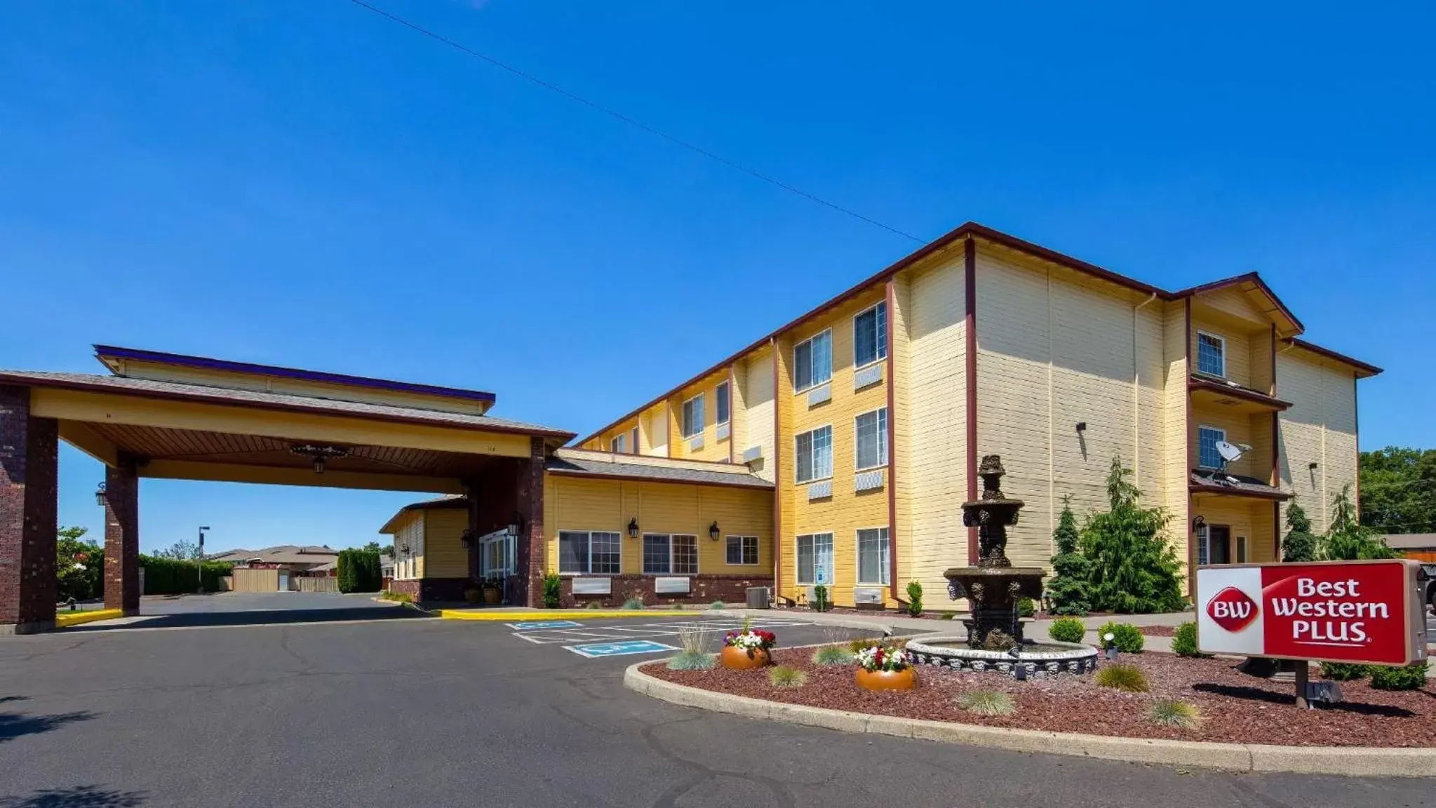 Property Building in Best Western PLUS Walla Walla Suites Inn