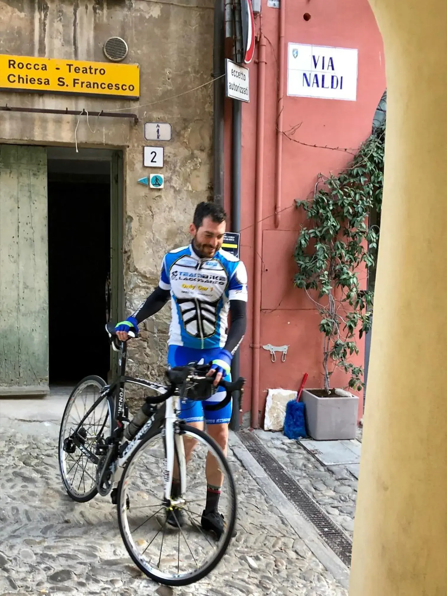 Cycling in Albergo La Rocca