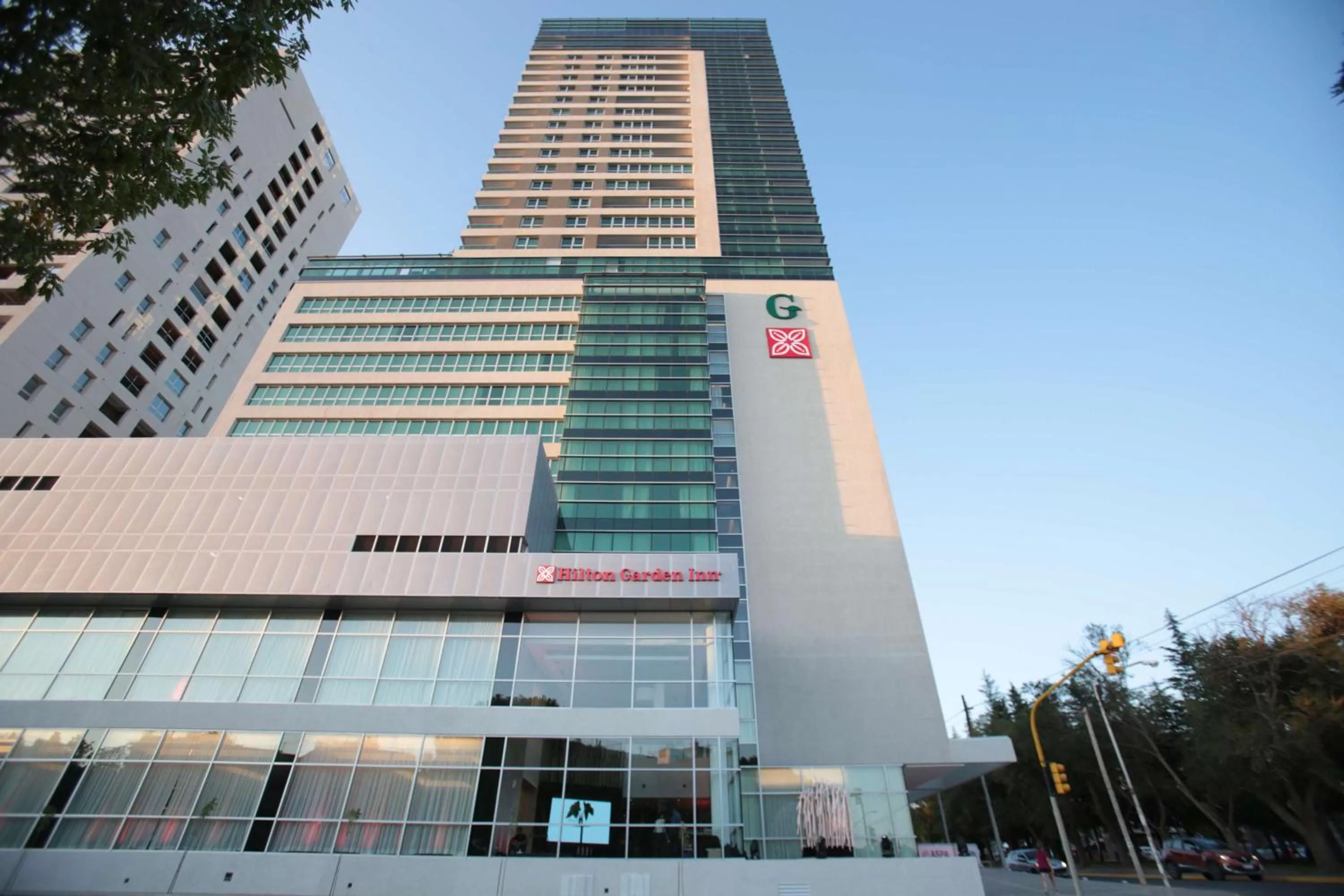 Property building in Hilton Garden Inn Neuquen