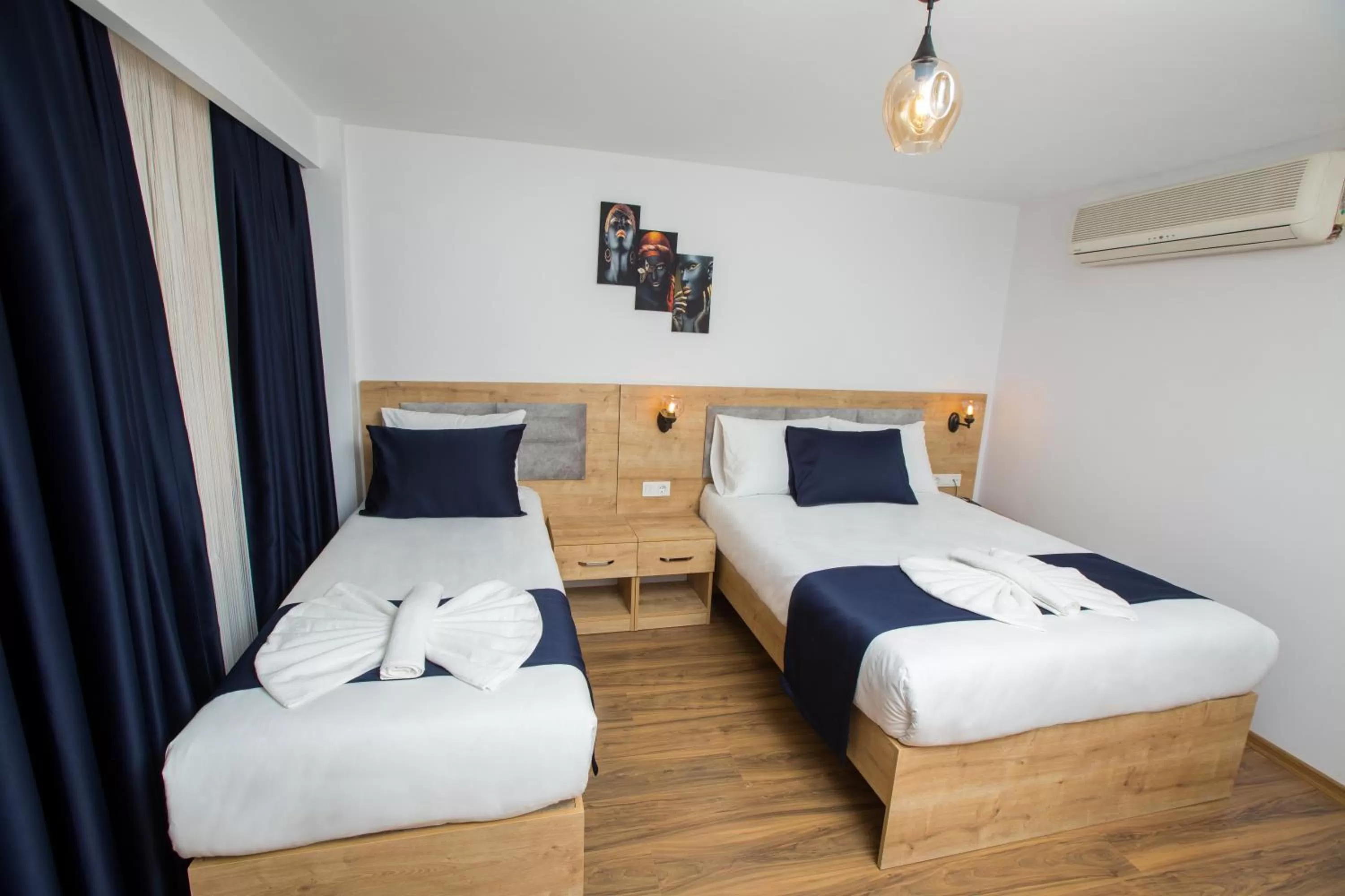 Bed in Golden Street Hotel