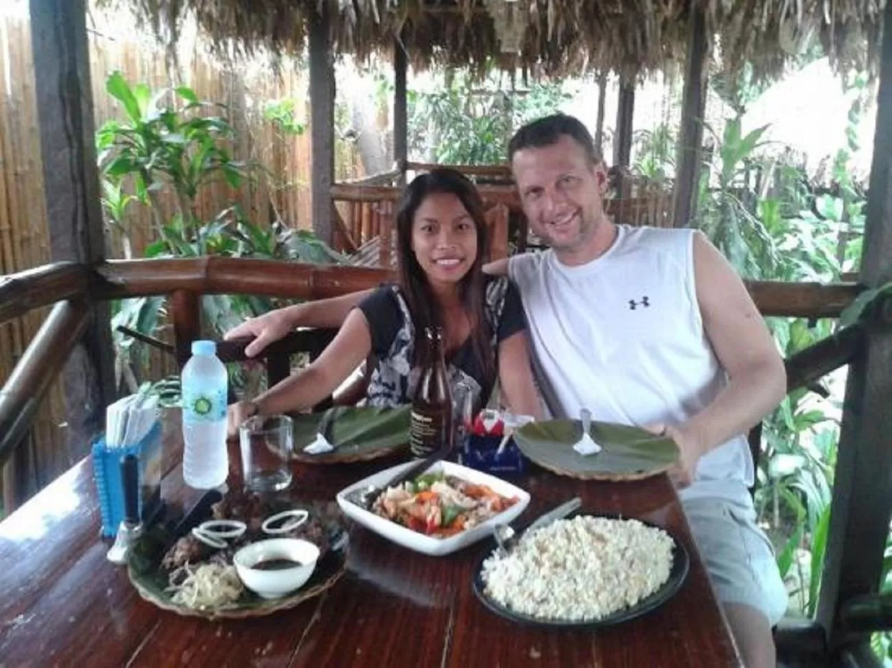 Restaurant/places to eat in La Mirada Residence Condo, Large 1 bedroom ,Ocean views, Breakfast, fast WiFi , Netflix, beach resort