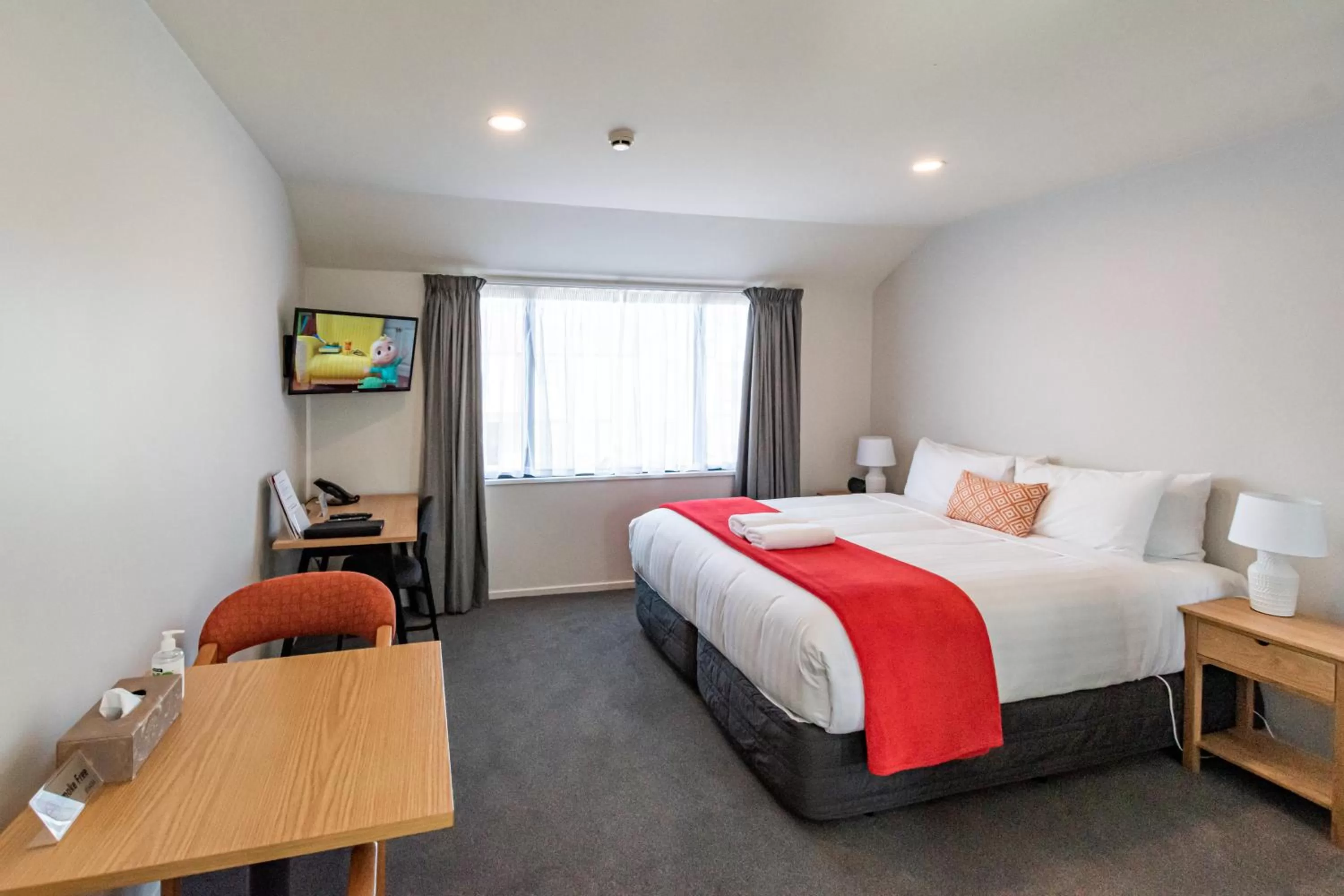 Photo of the whole room, Bed in Riccarton Mall Motel