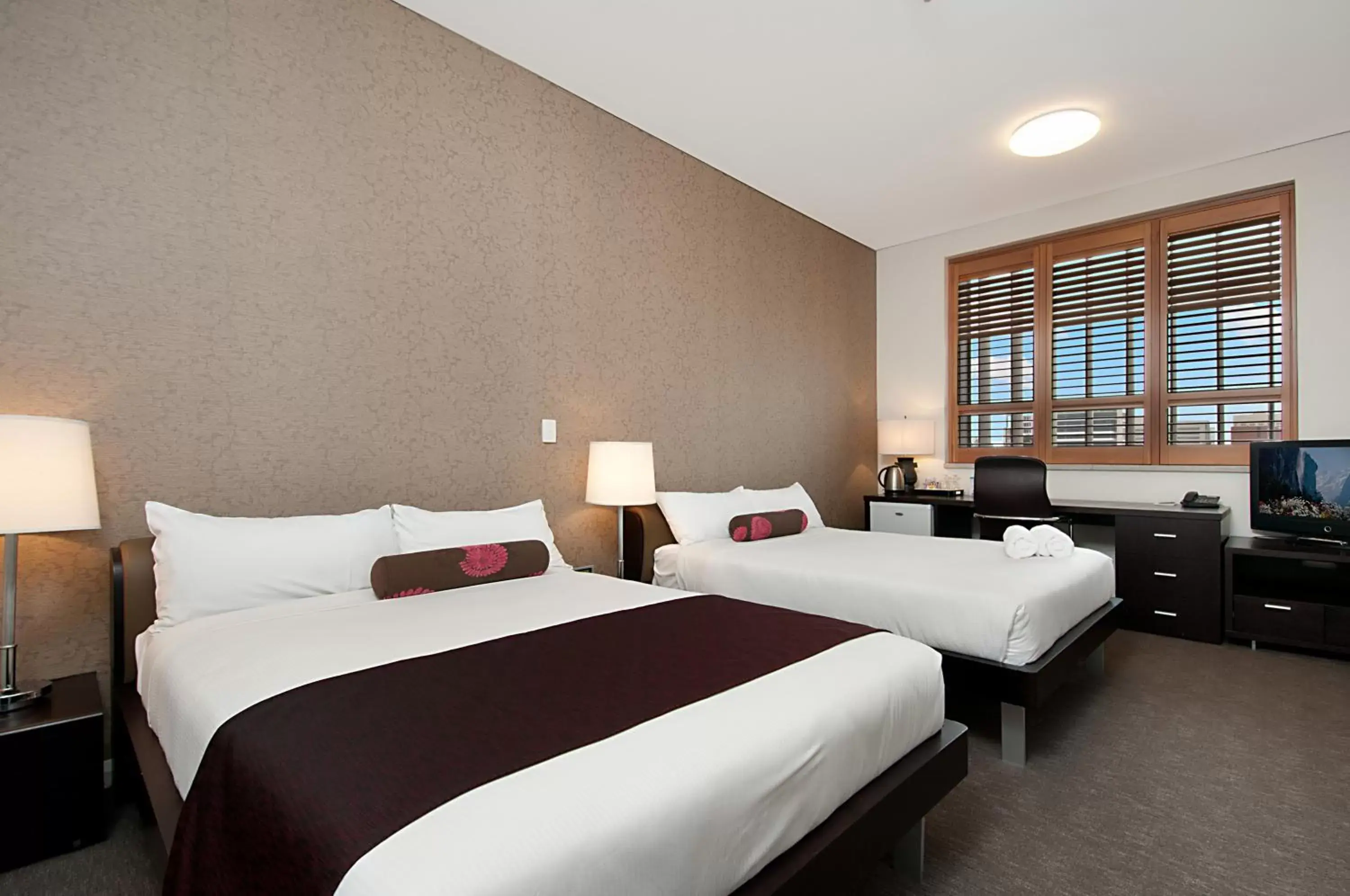 Photo of the whole room, Bed in Adabco Boutique Hotel Adelaide