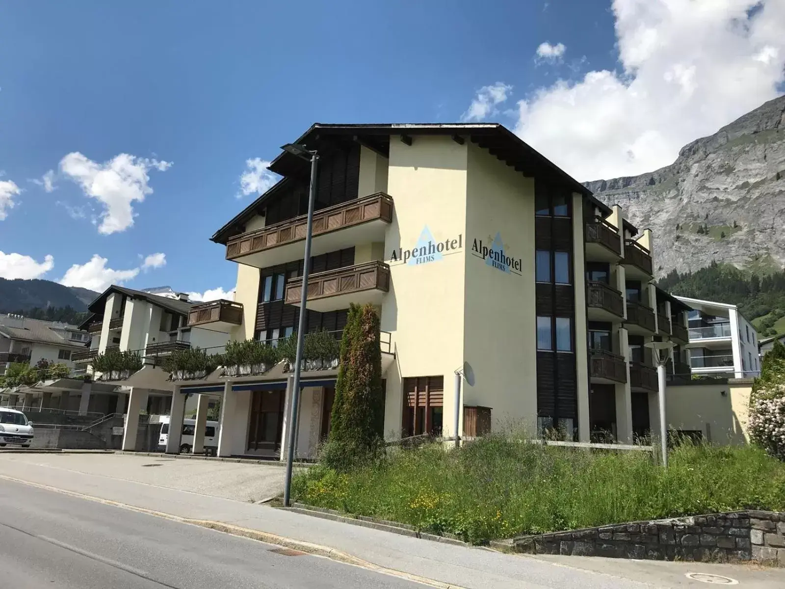 Property Building in T3 Alpenhotel Flims