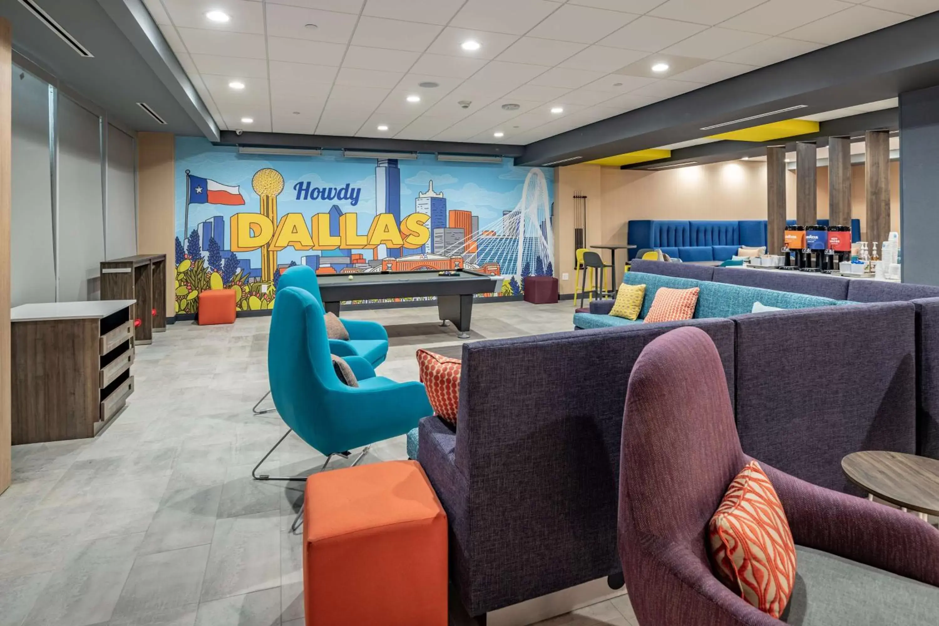 Lobby or reception in Tru By Hilton Dallas Market Center