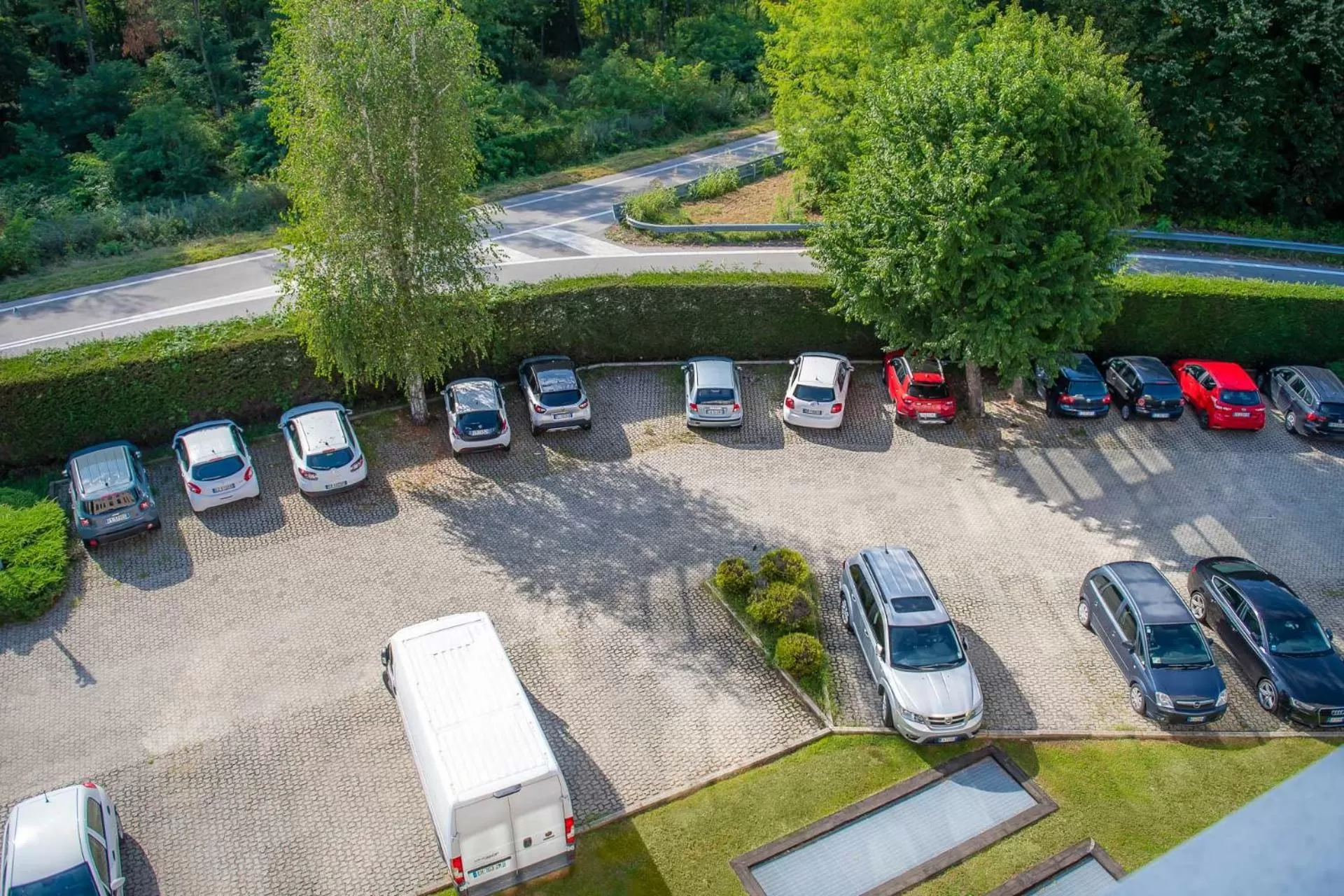 Garden in Best Western Cavalieri Della Corona