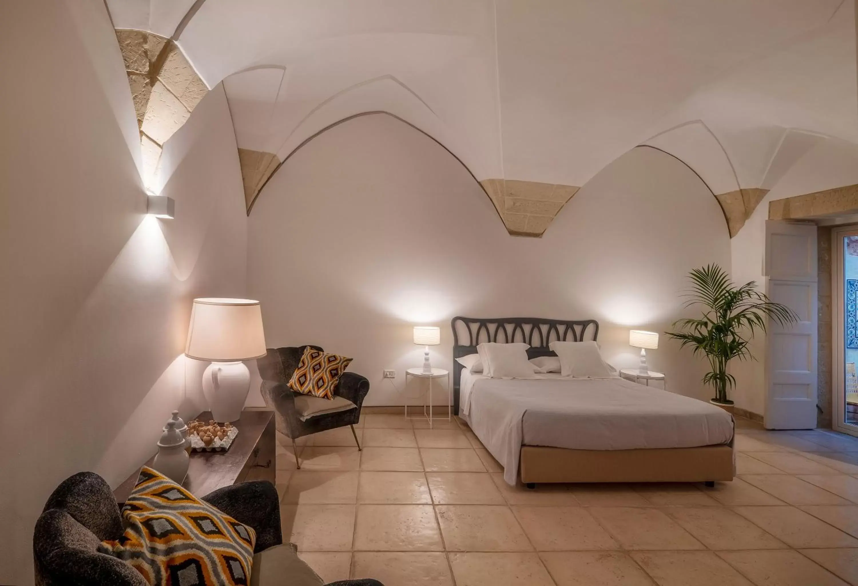 Bed in B&B Corte Dei Romiti - Suites & Apartments SIT