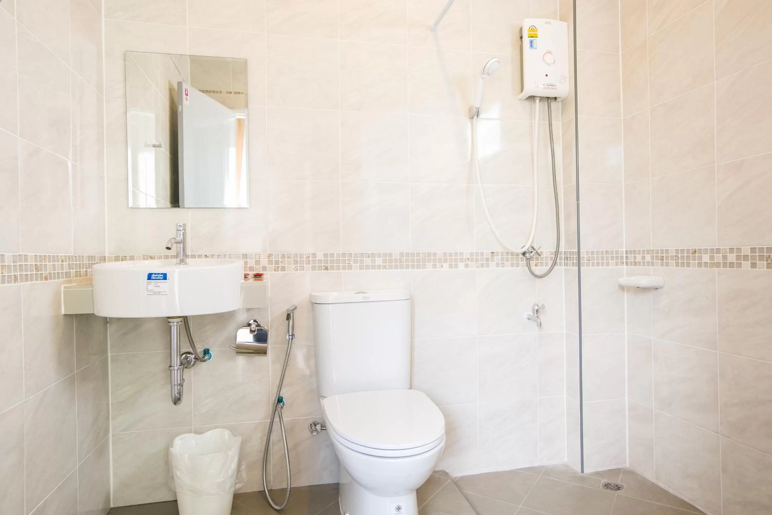 Bathroom in J-House Phetchaburi