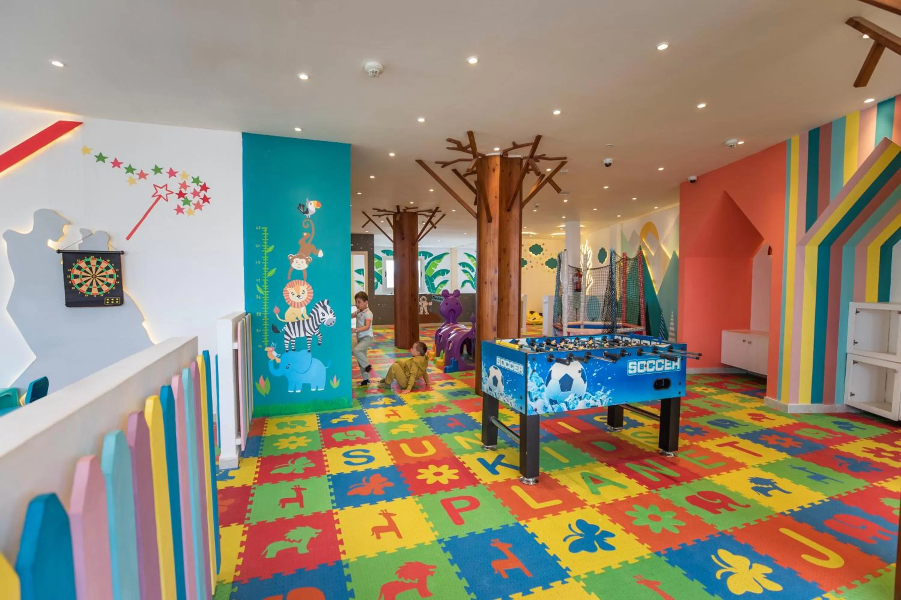 Game Room in Sunrise Diamond Beach Resort -Grand Select