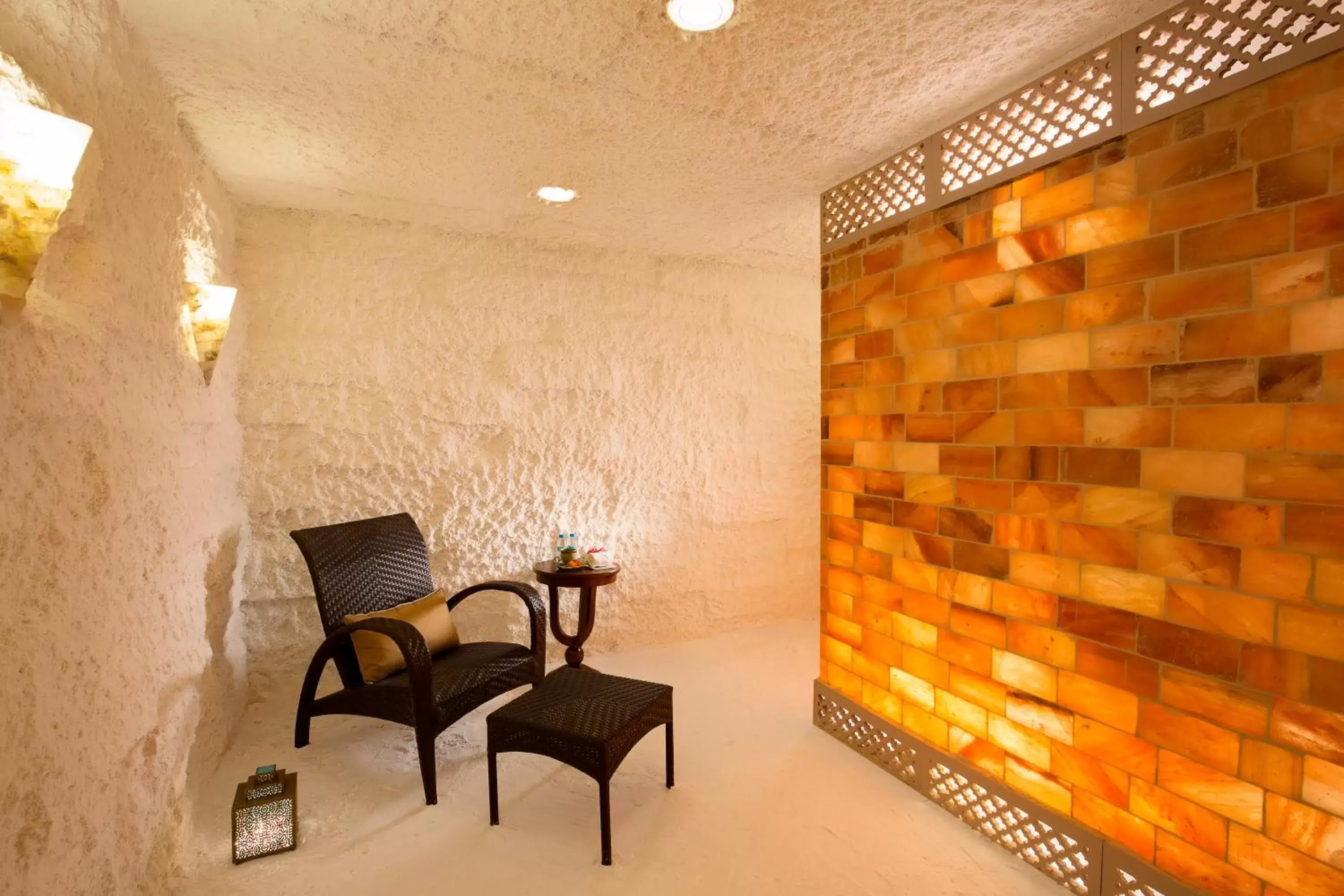 Massage, Seating Area in Taj Palace, New Delhi