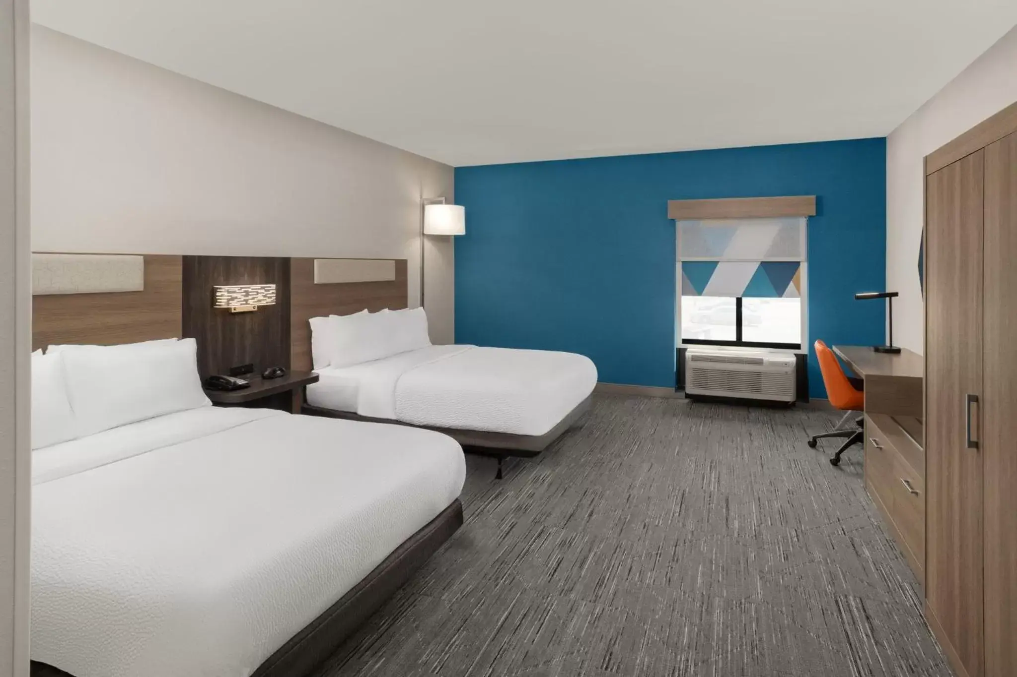 Photo of the whole room, Bed in Holiday Inn Express - Hattiesburg West - Univ Area