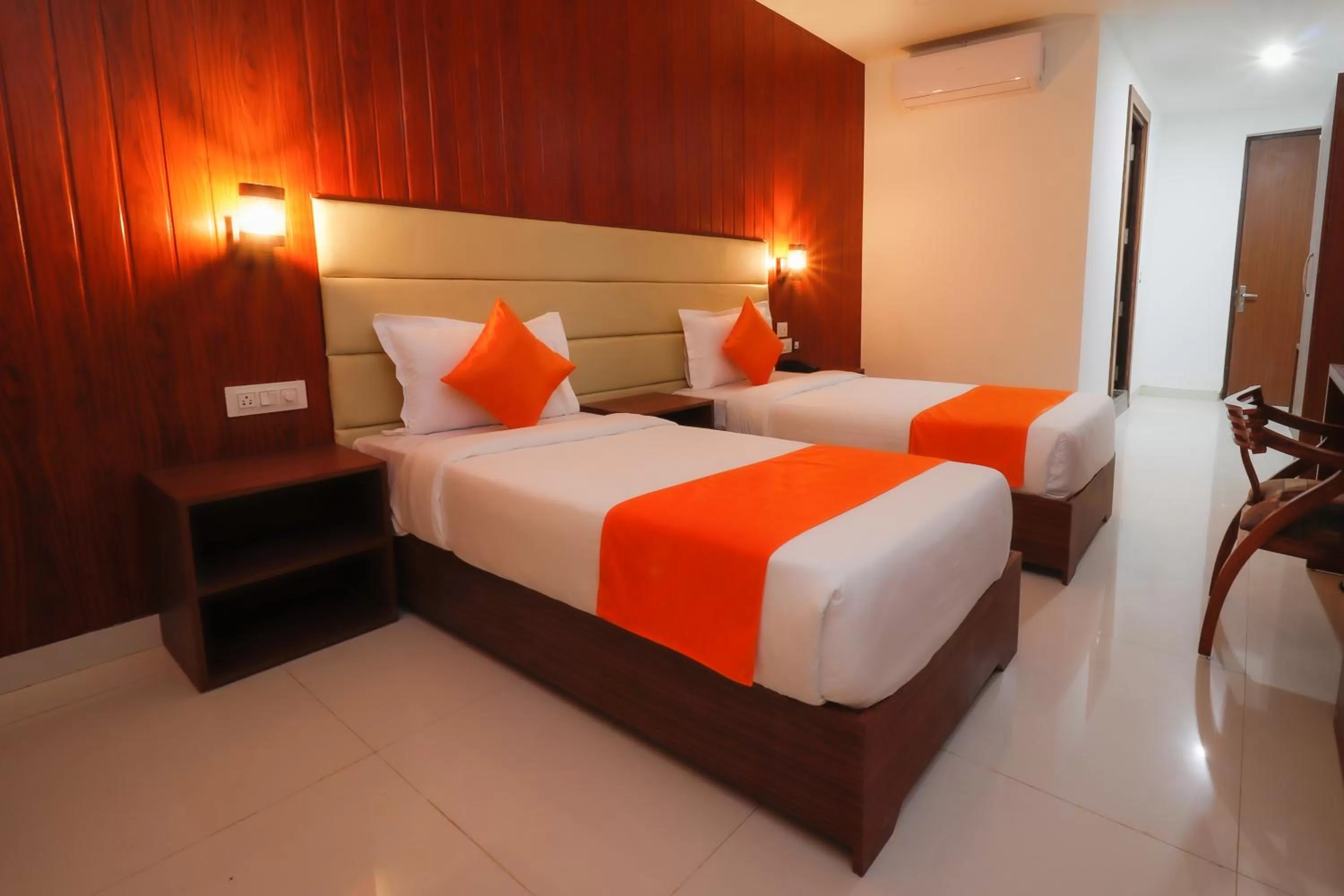 Photo of the whole room, Bed in Miranda Beach Resort Baga