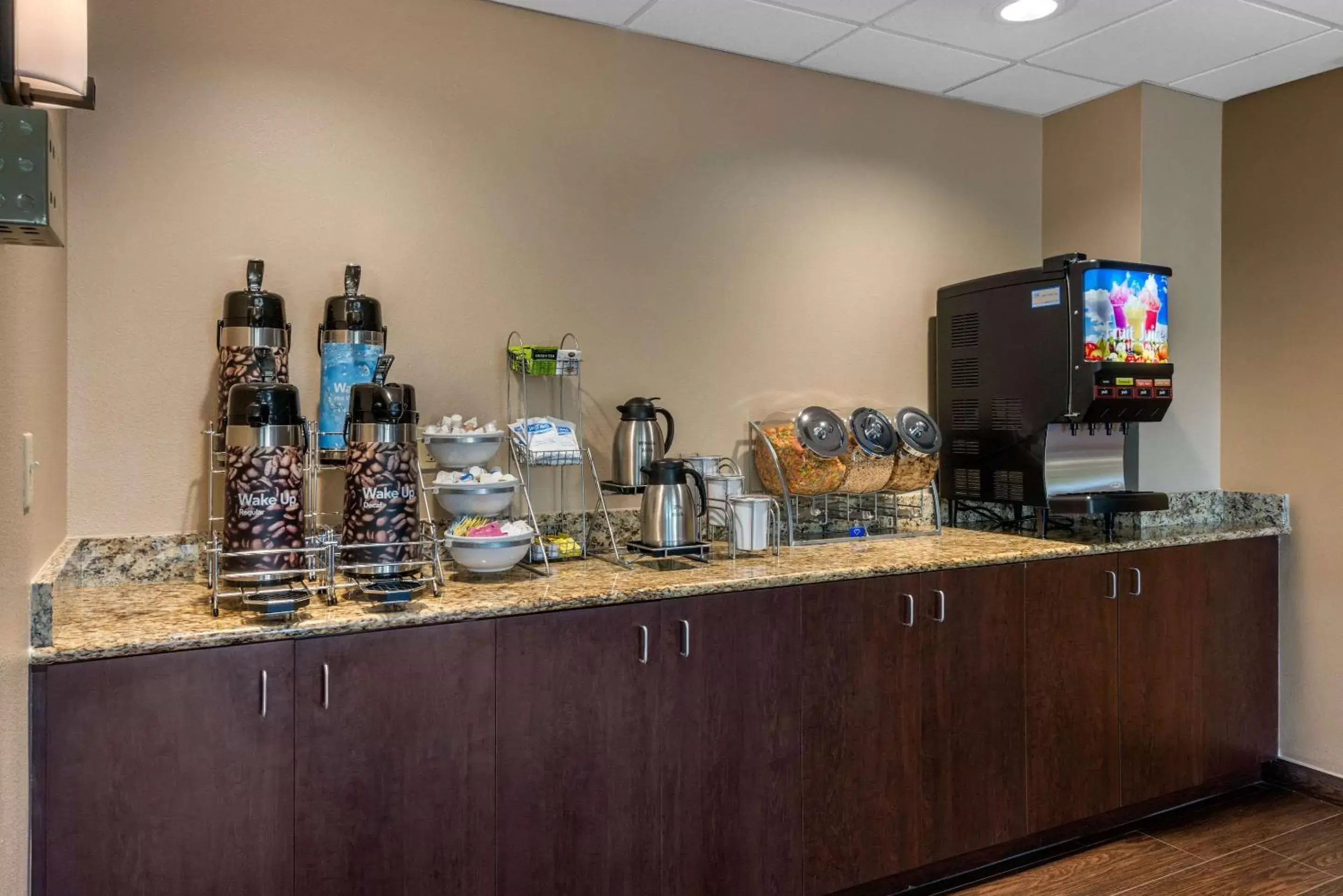 Restaurant/places to eat in Comfort Inn & Suites Wildwood – The Villages