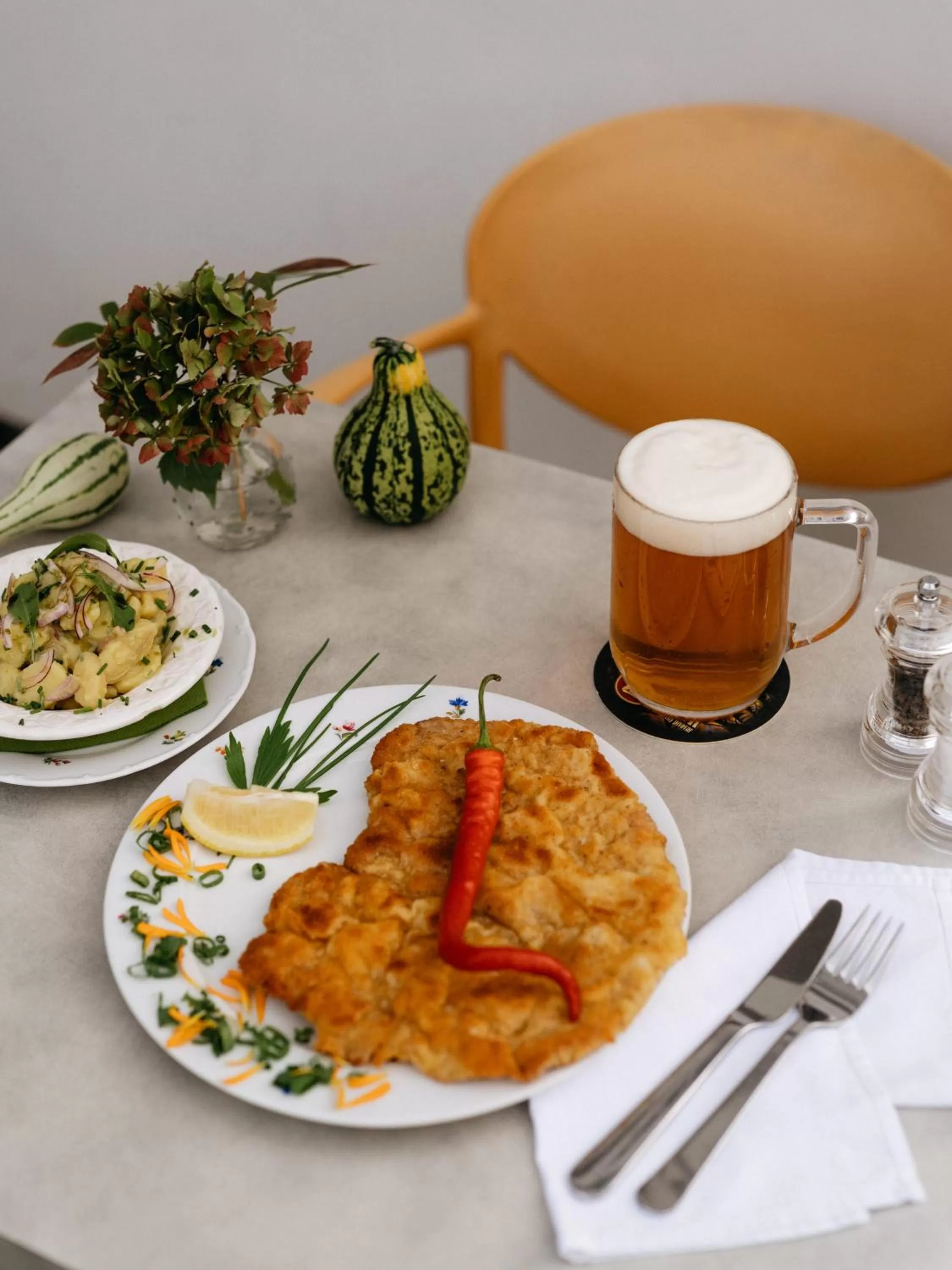 Restaurant/places to eat in Boutique Hotel Romantick