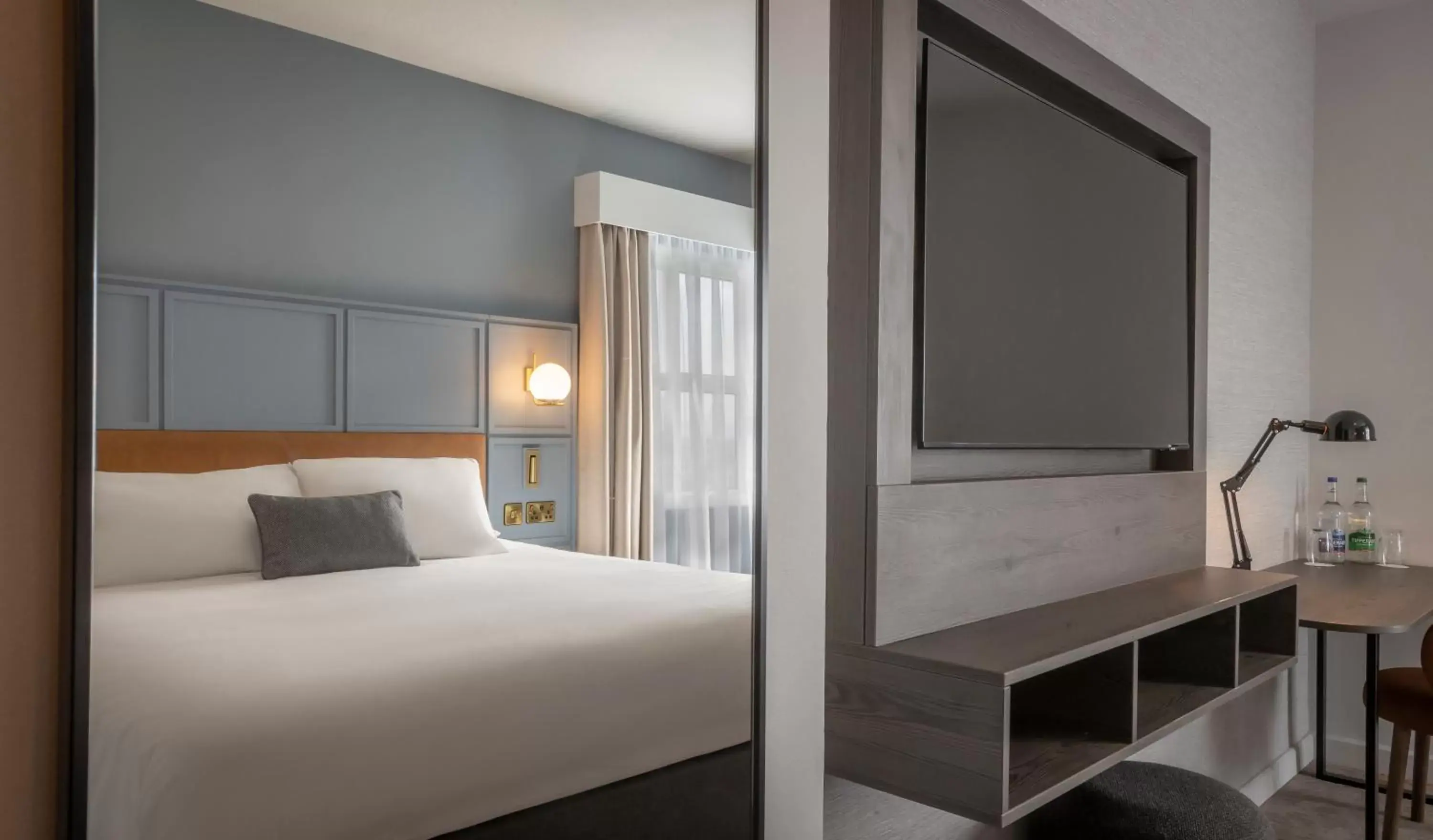 Bedroom, Bed in Leonardo Hotel Galway Bedroom, Bed in Leonardo Hotel Galway