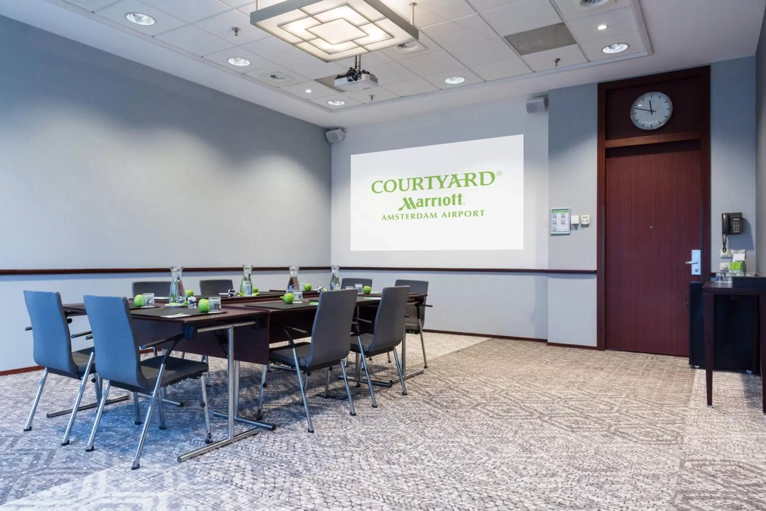 Meeting/conference room in Courtyard by Marriott Amsterdam Airport