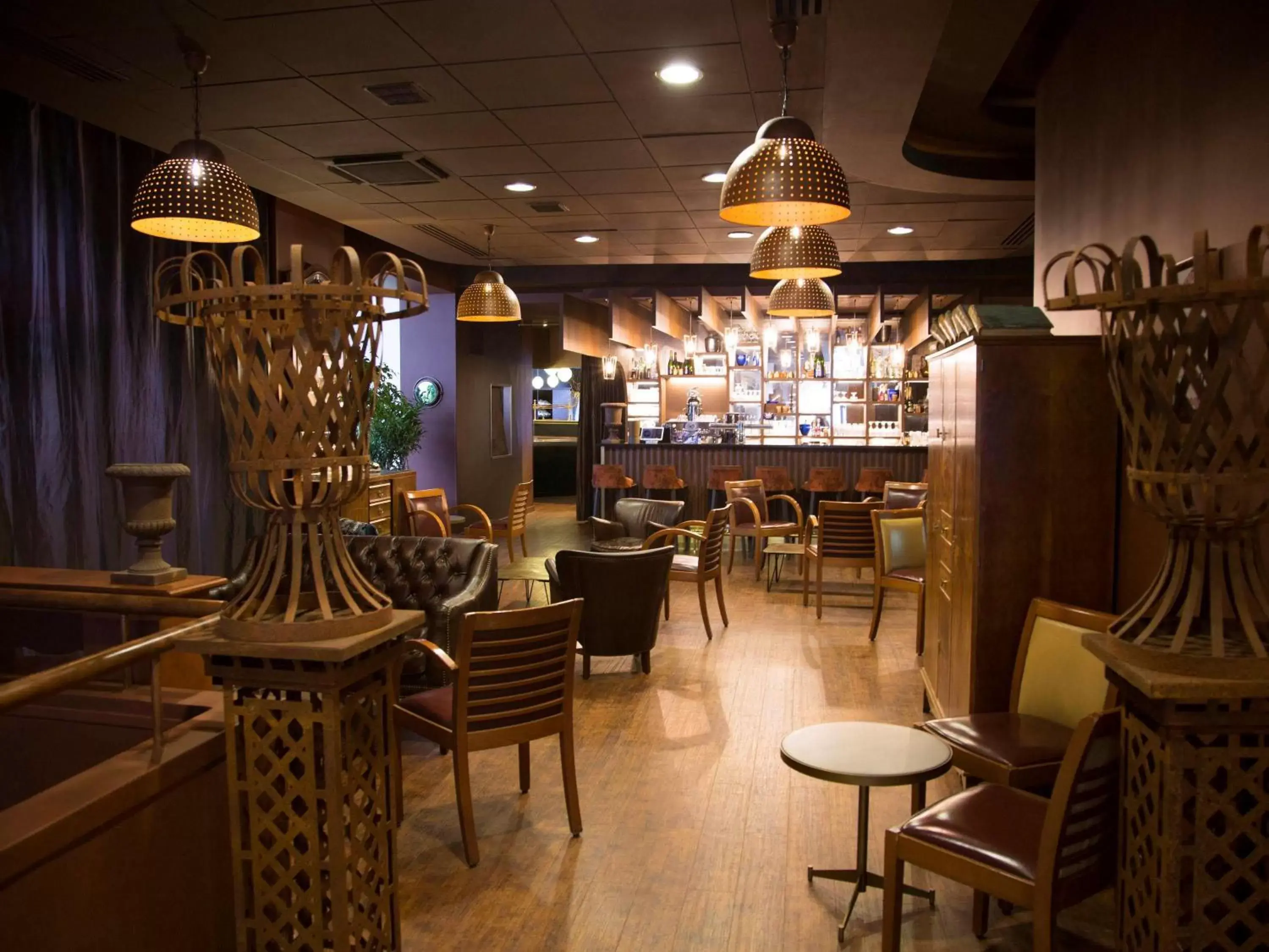 Lounge or bar, Restaurant/Places to Eat in Ibis Paris Tour Eiffel Cambronne 15ème