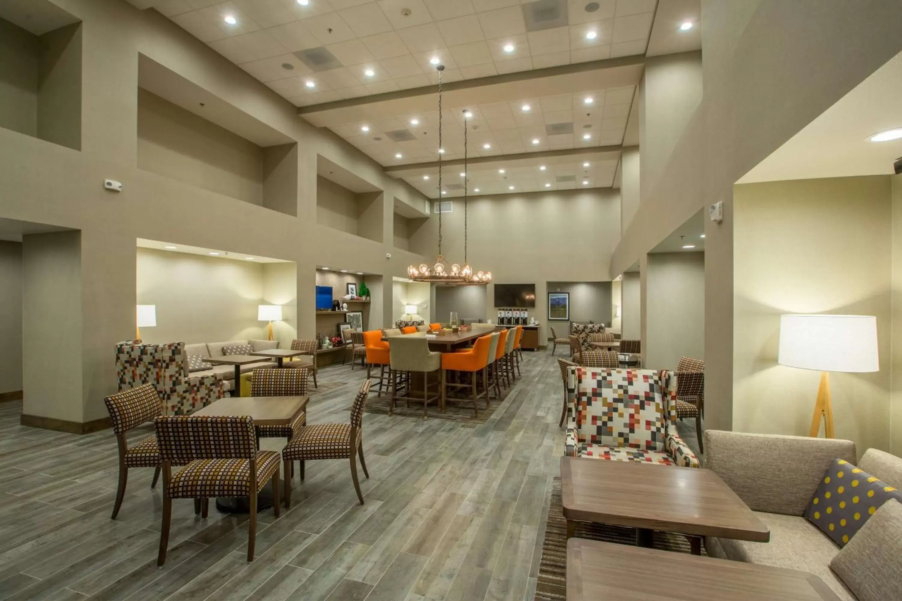 Dining area, Restaurant/Places to Eat in Hampton Inn & Suites Buellton/Santa Ynez Valley, Ca