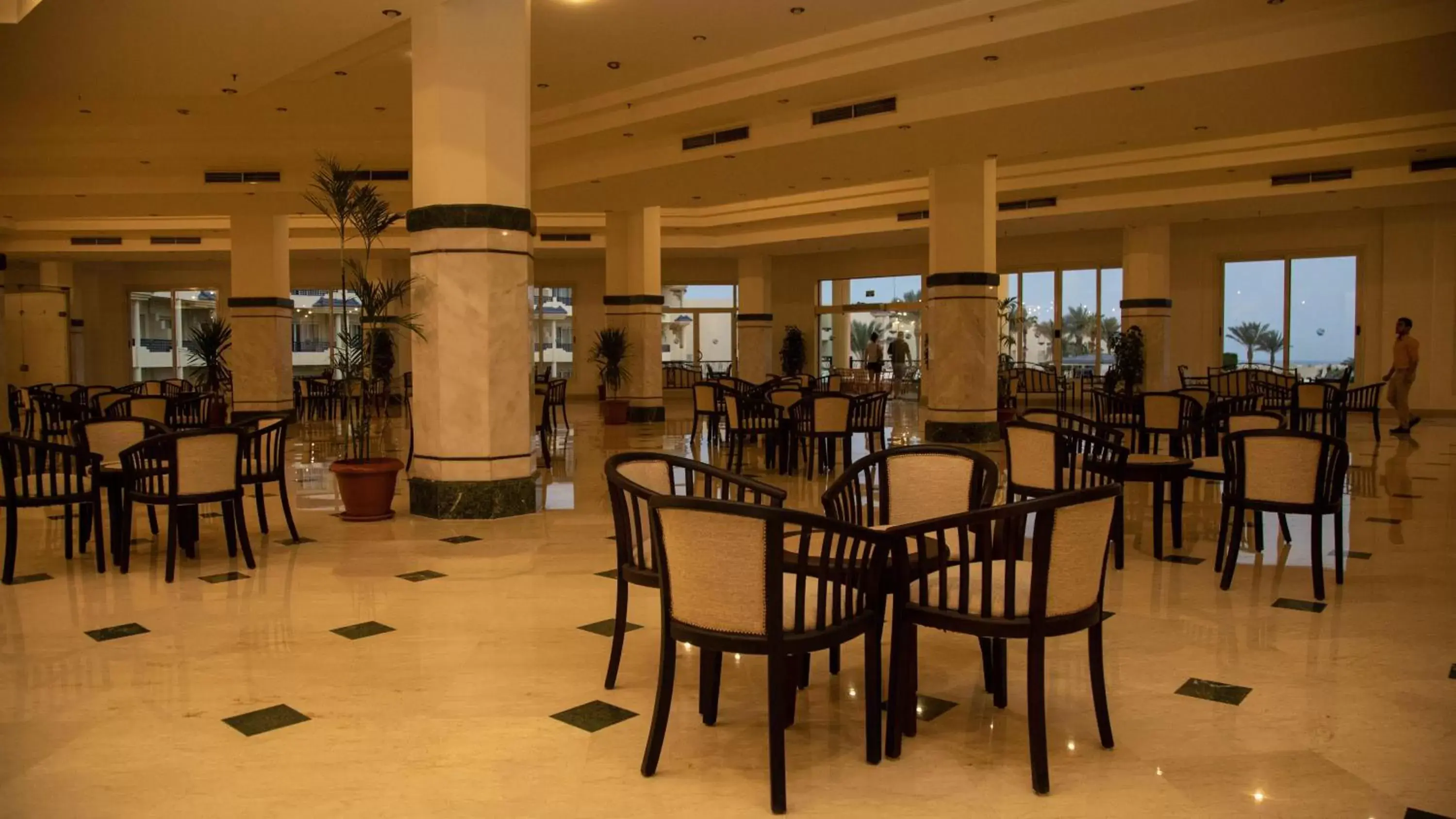 Lounge or bar, Restaurant/Places to Eat in Grand Oasis Resort