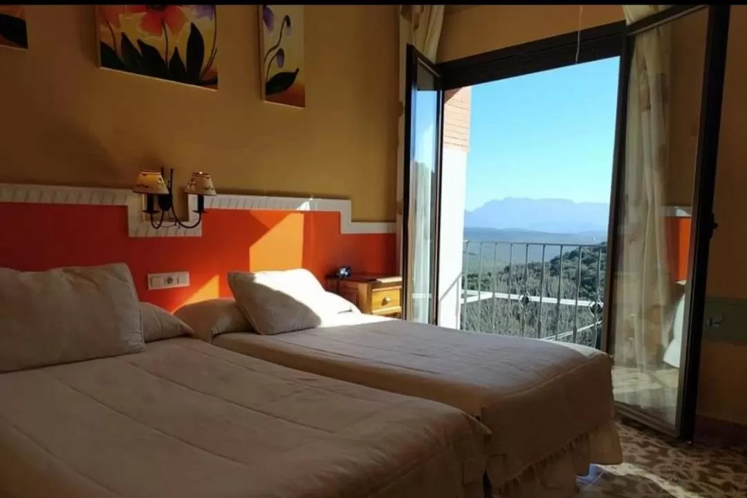 Bed in Hotel Sierra de Araceli Lucena