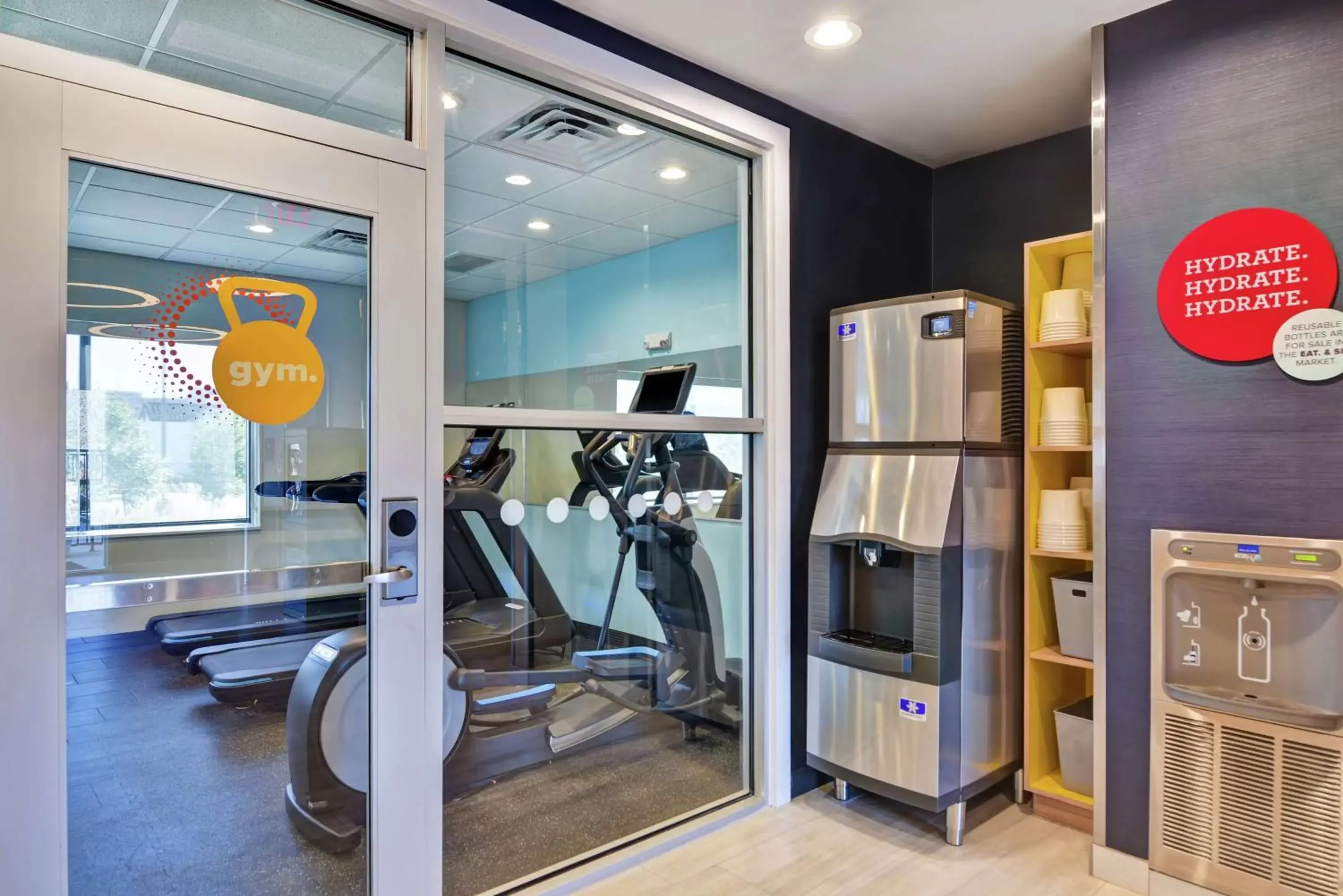 Dining area, Fitness Center/Facilities in Tru By Hilton Baton Rouge Citiplace