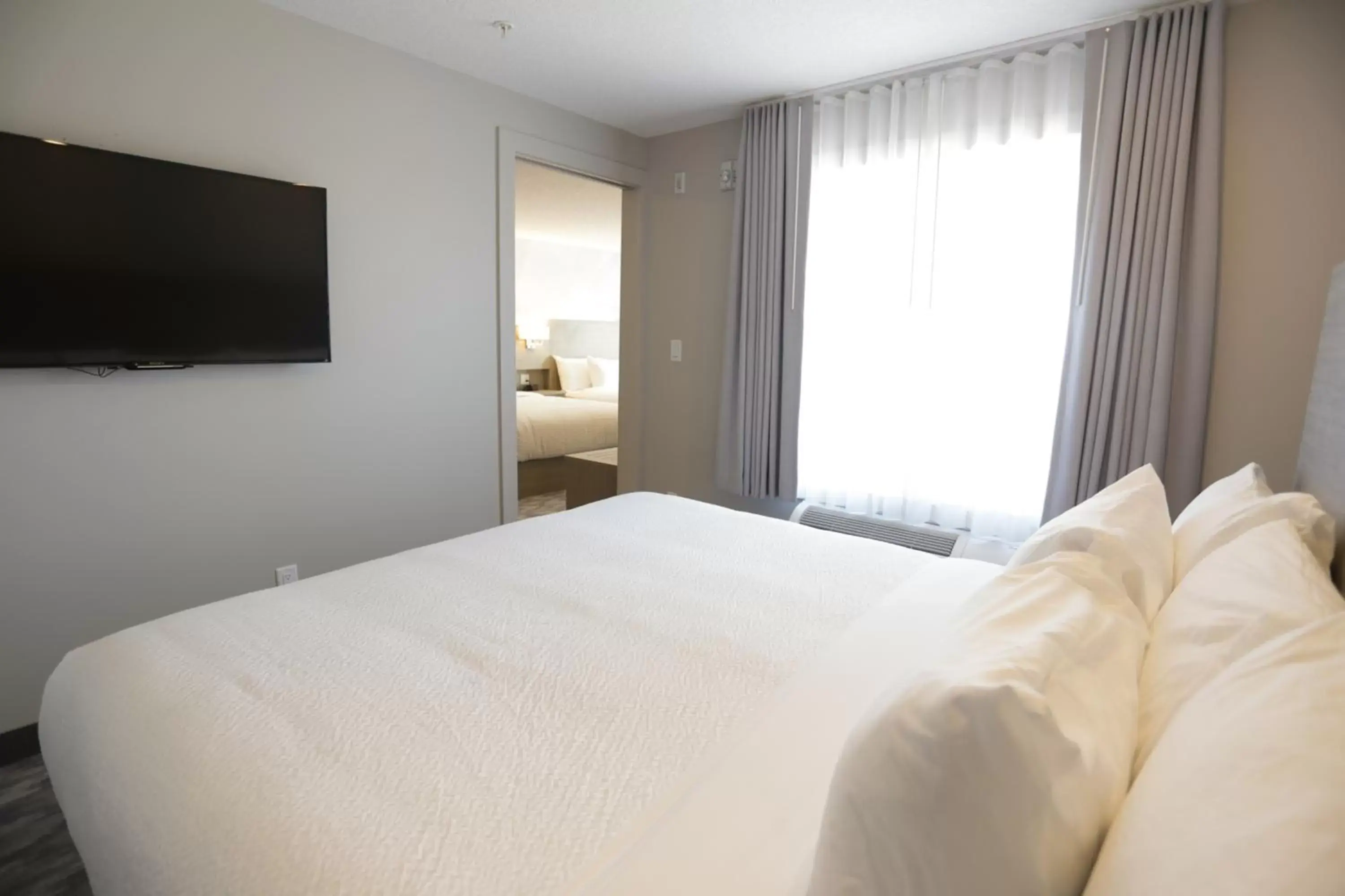 Suite in Days Inn by Wyndham Calgary North Balzac Suite in Days Inn by Wyndham Calgary North Balzac