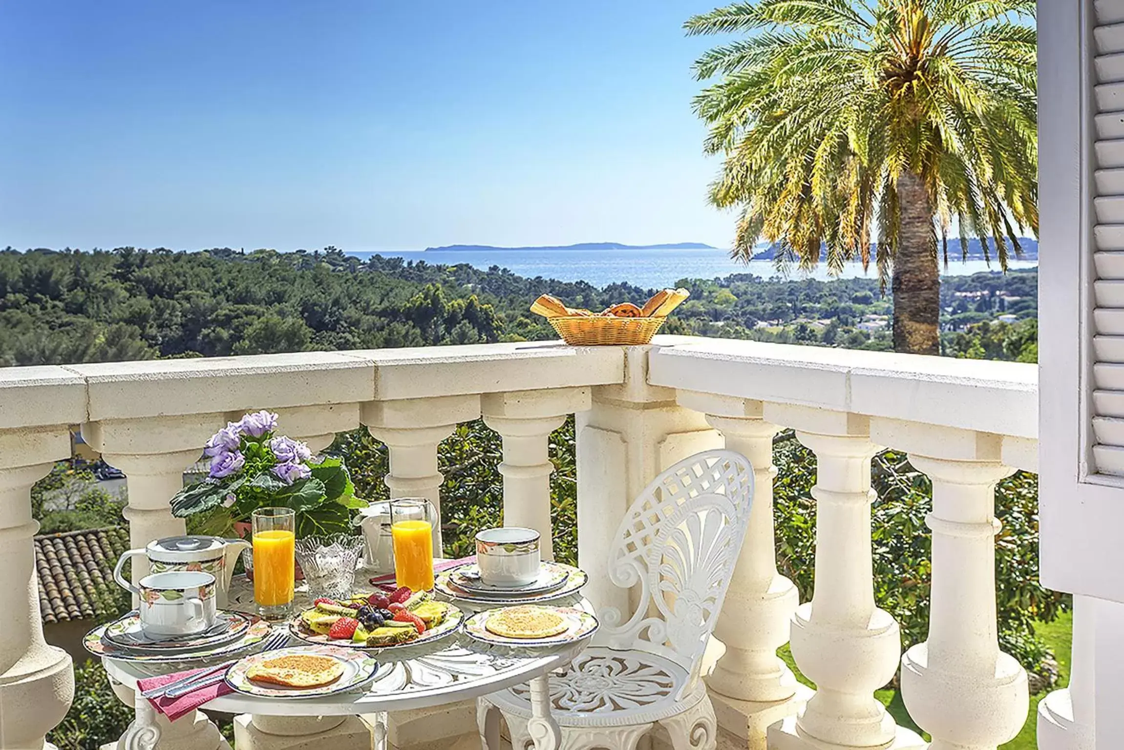 Balcony/Terrace in Le Château de Mei Lese