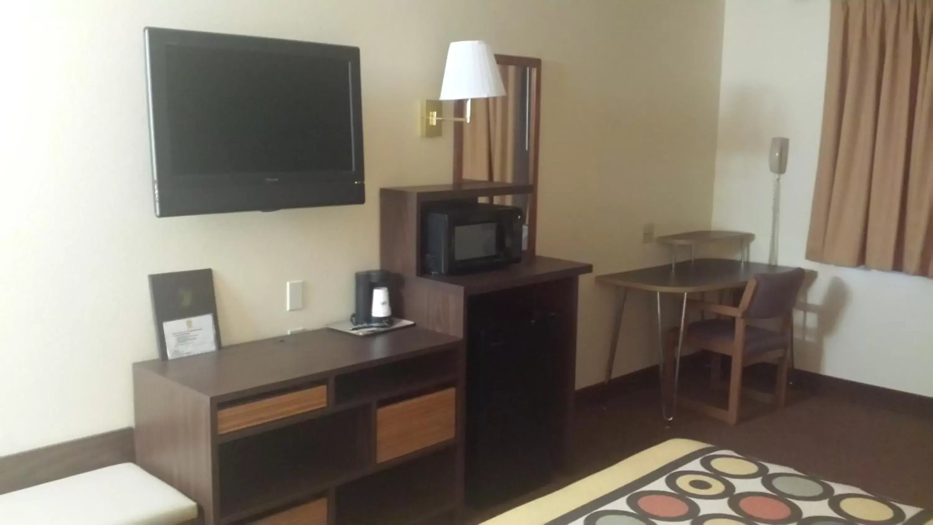 TV/Entertainment Center in Super 8 by Wyndham Rawlins Wyoming