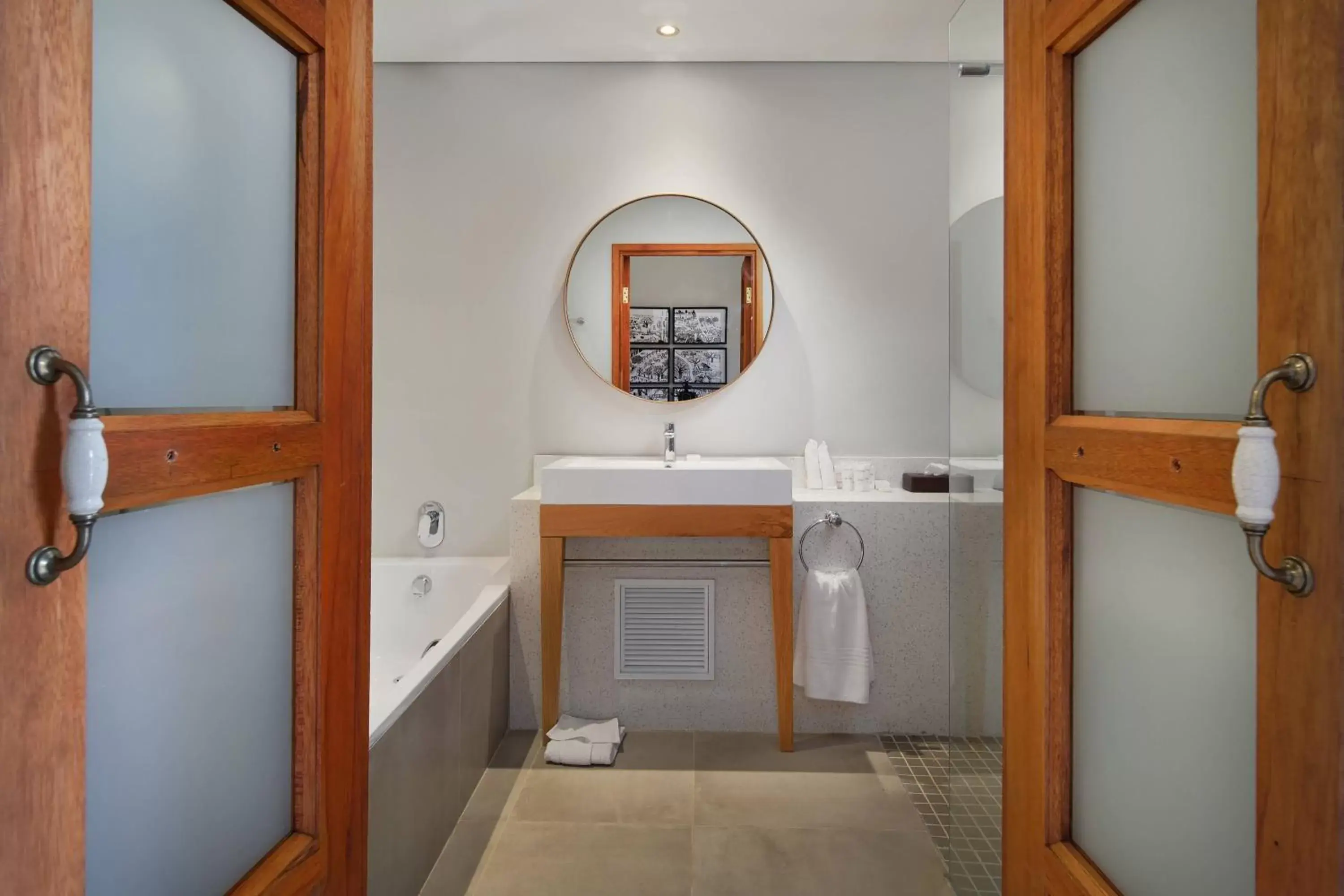 Bathroom in Irene Country Lodge, Autograph Collection