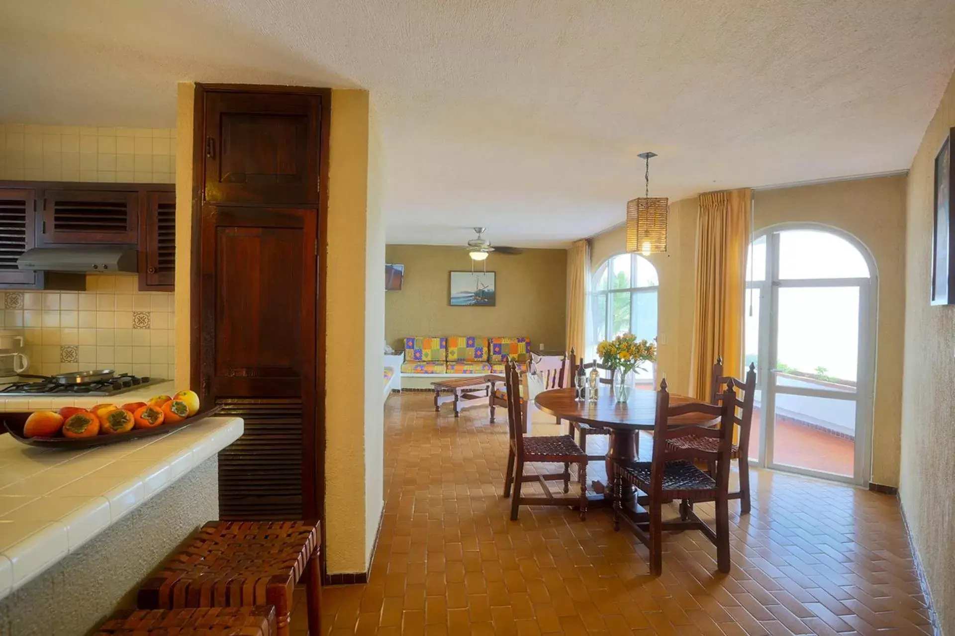 TV and multimedia, Dining Area in Vista Vallarta All Suites On The Beach