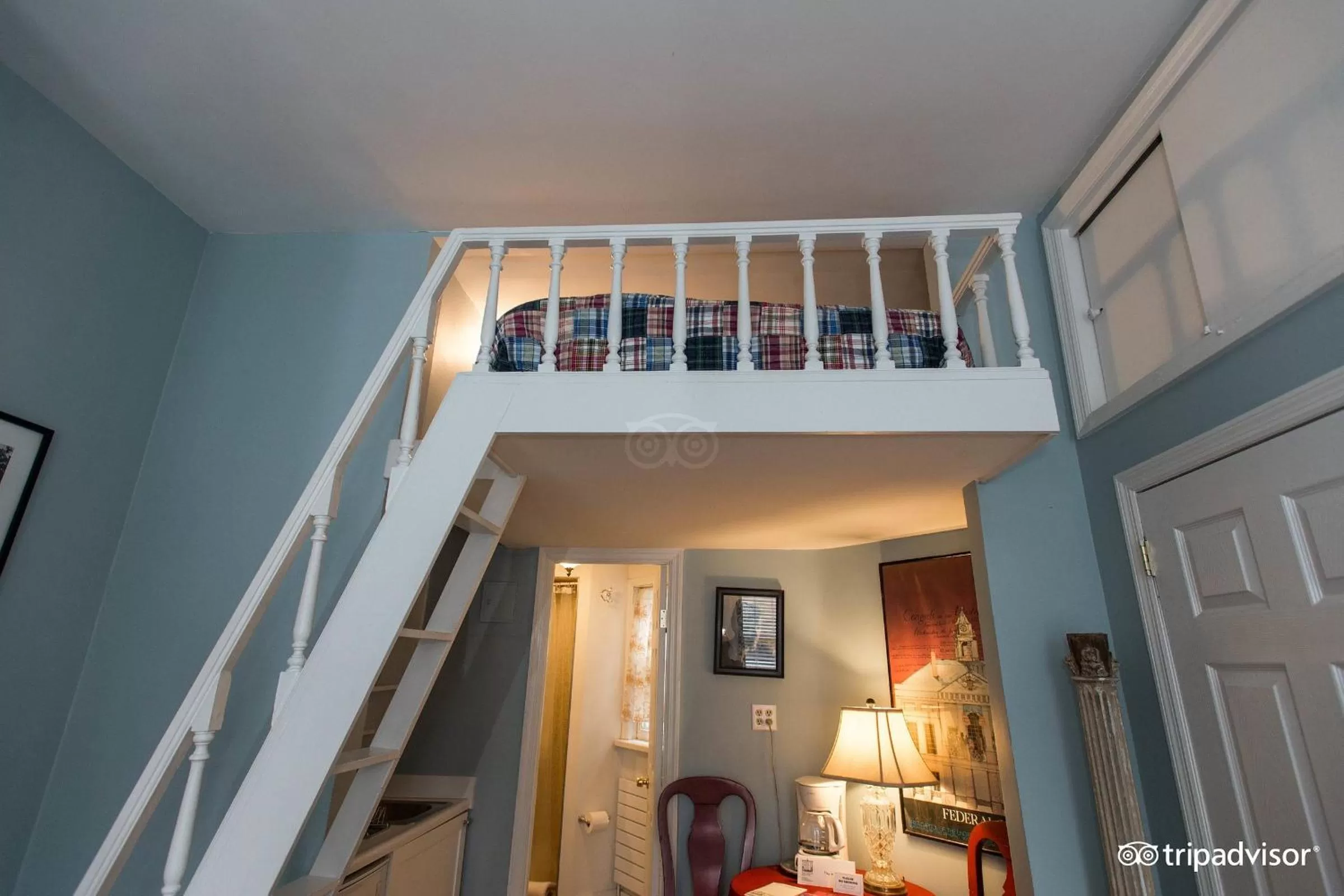 Bed in Incentra Village Hotel