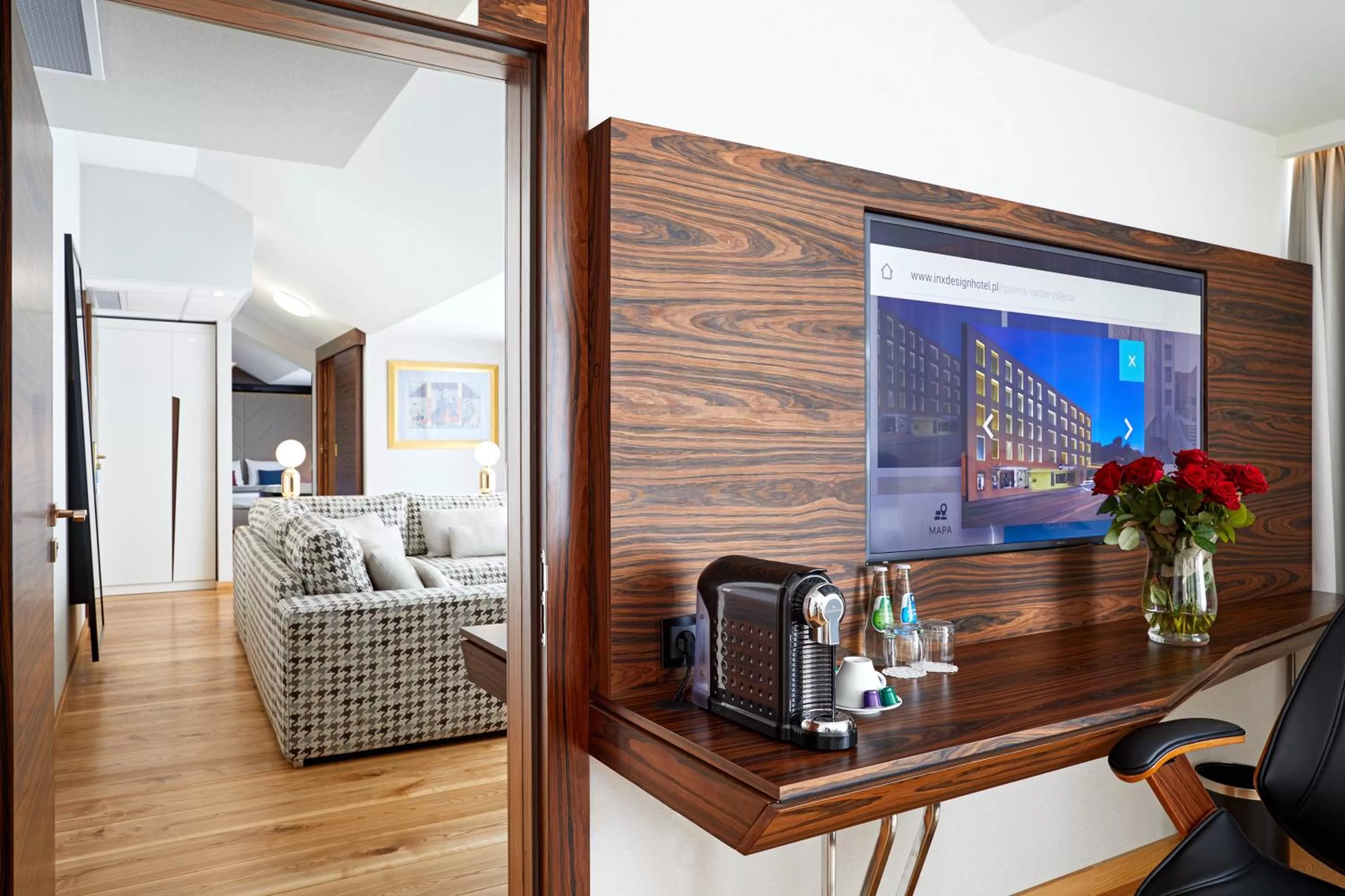 TV and multimedia in INX Design Hotel