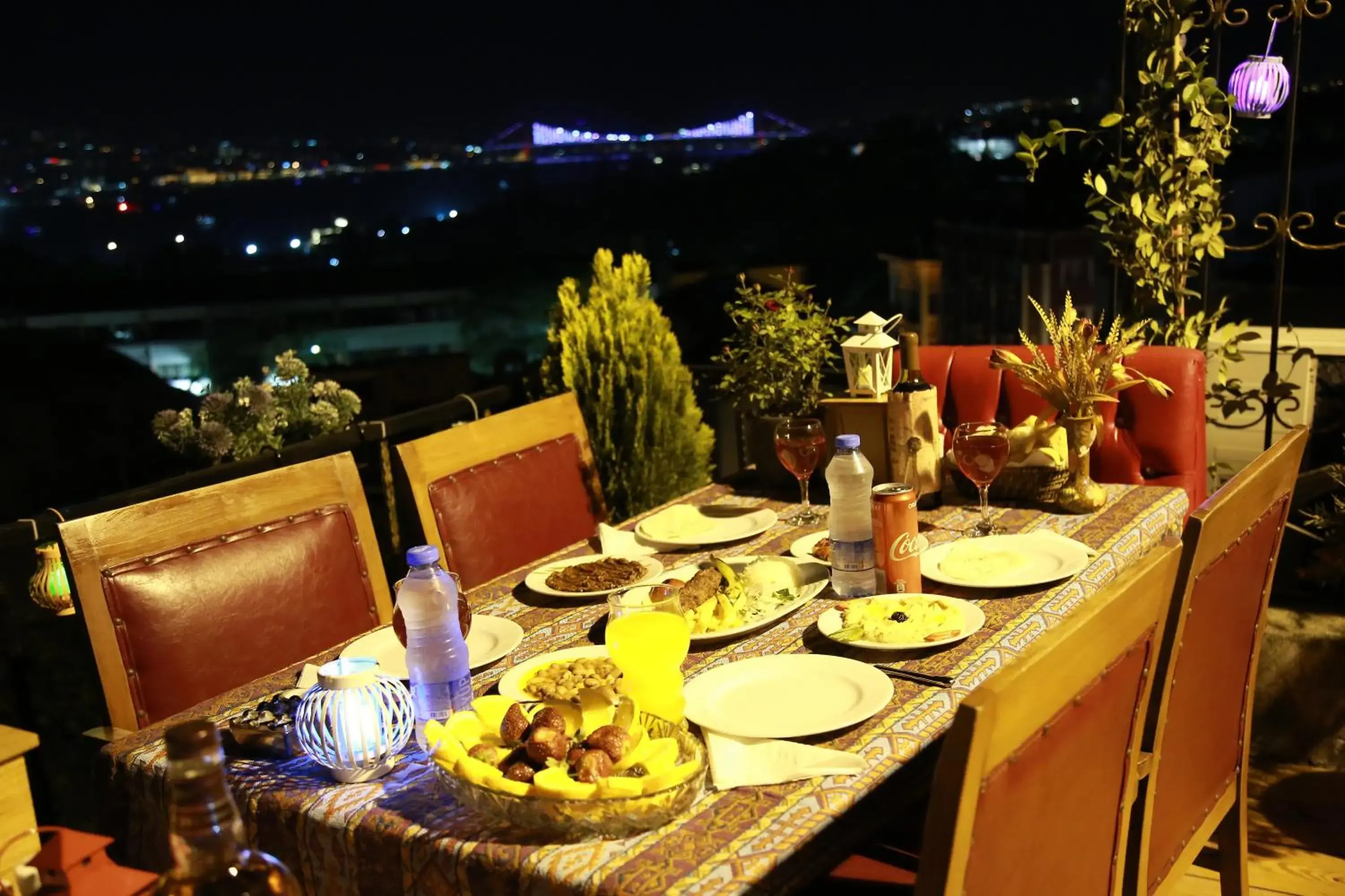 Restaurant/places to eat in Meddusa Hotel Istanbul