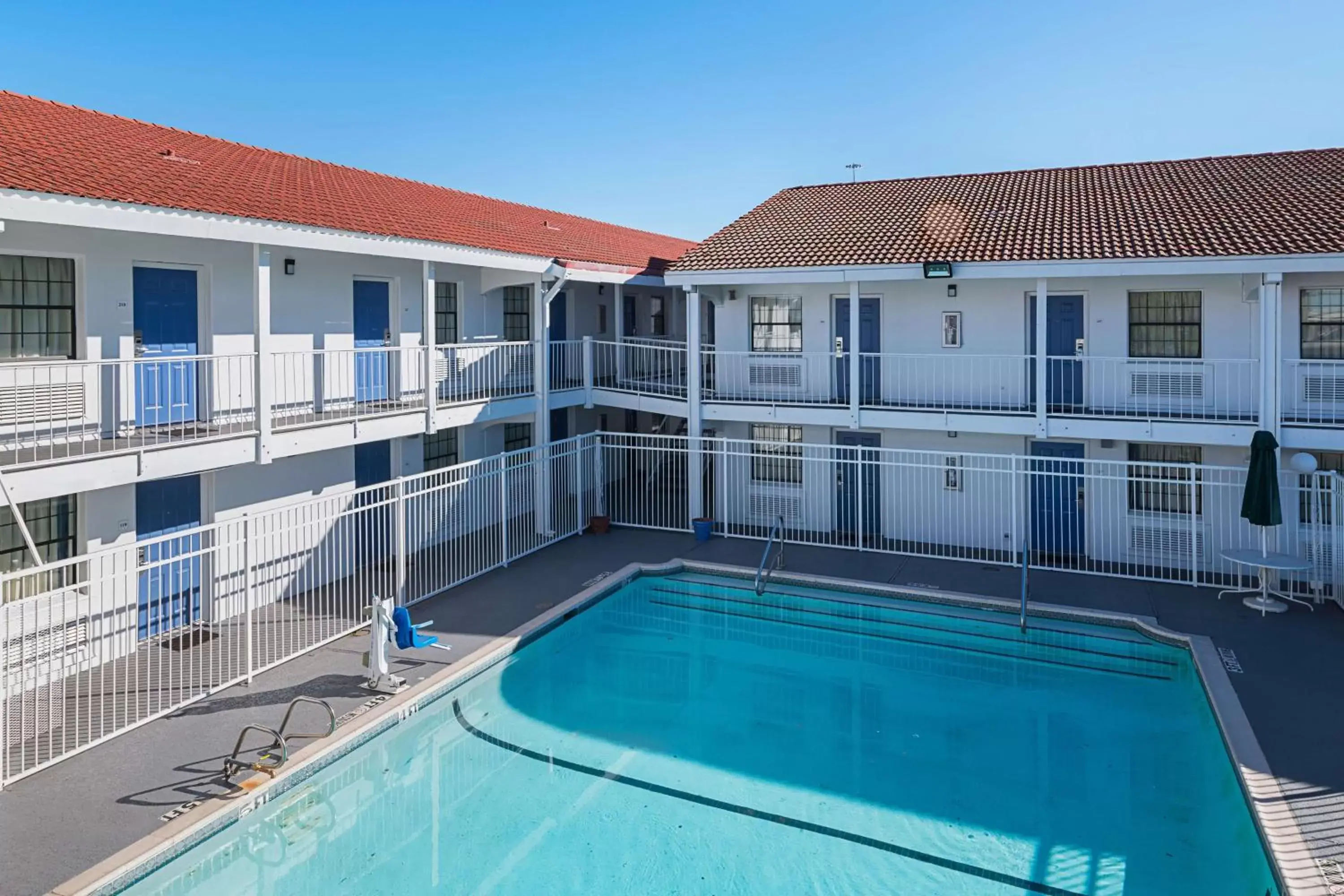 Motel 6-Grand Prairie, TX - Interstate 30 Motel 6-Grand Prairie, TX - Interstate 30