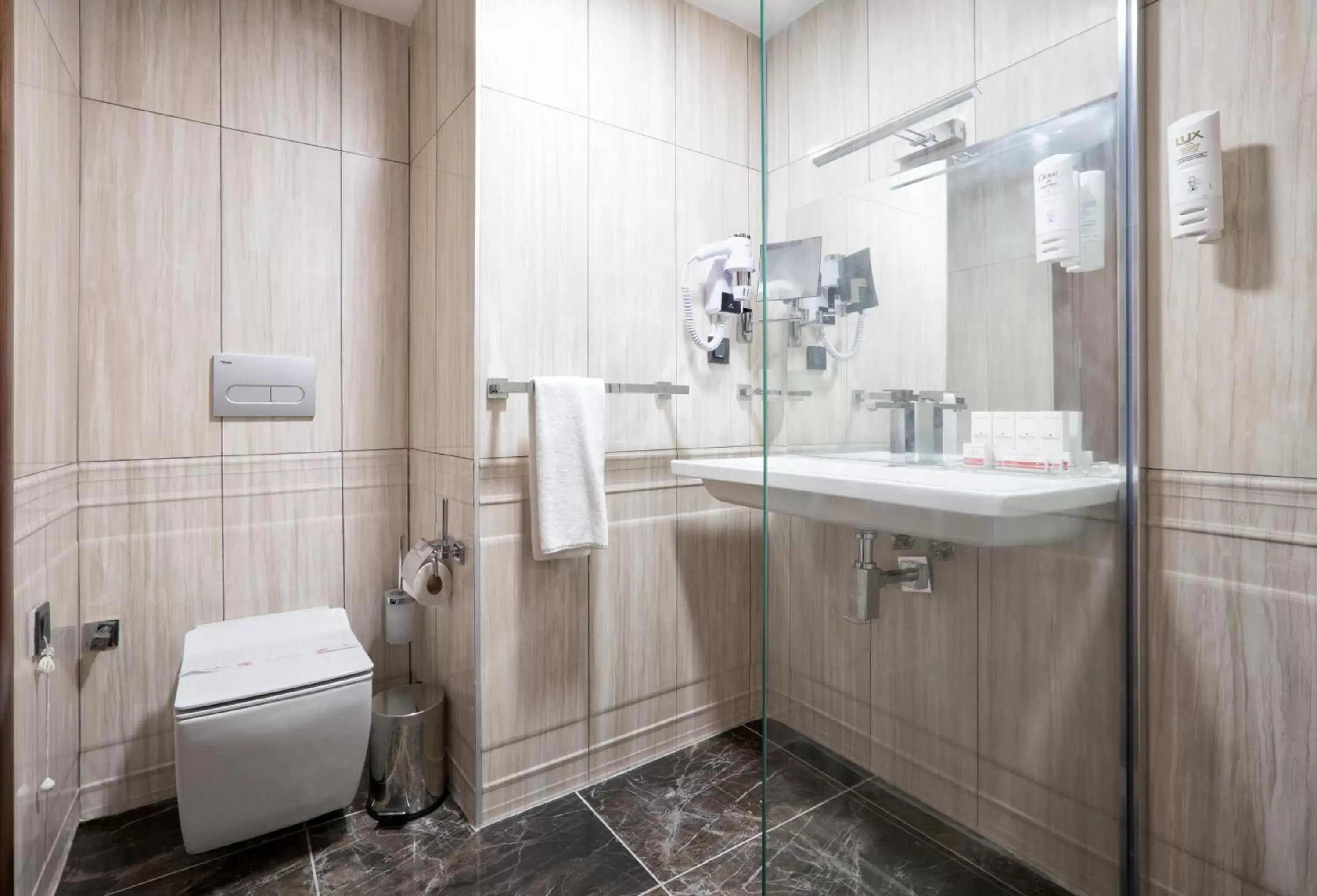 Shower, Bathroom in Ramada Hotel by Wyndham Edirne